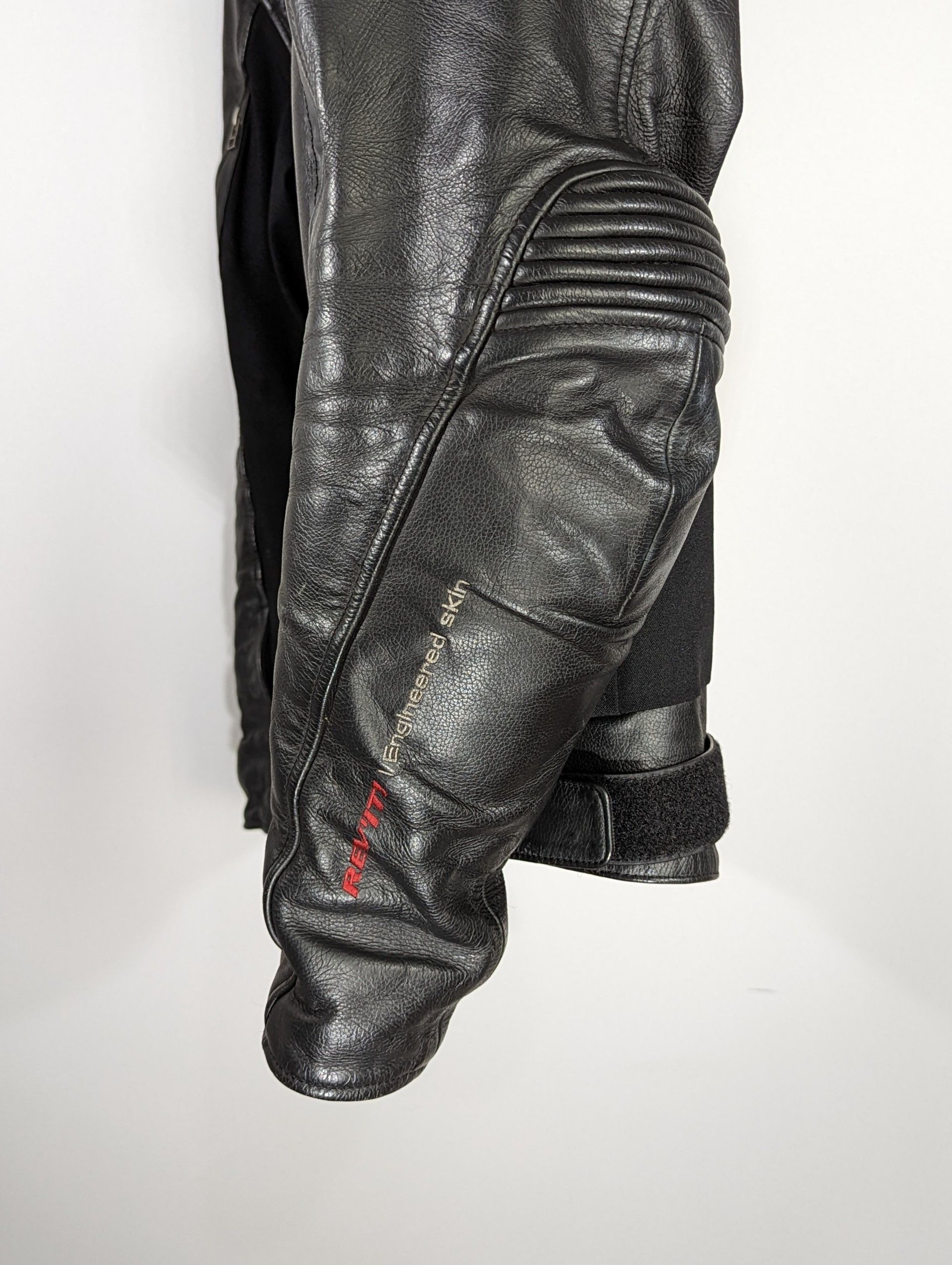 Leather Rev'it Engineered Skin Leather Jacket Men's Motorcycle Biker Size US XL / EU 56 / 4 - 10 Thumbnail