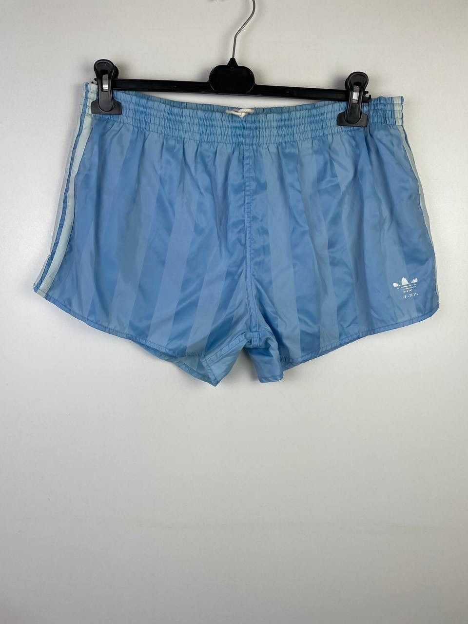 Vintage Adidas vintage shorts size M-L Size US 36 / EU 52 - 1 Thumbnail