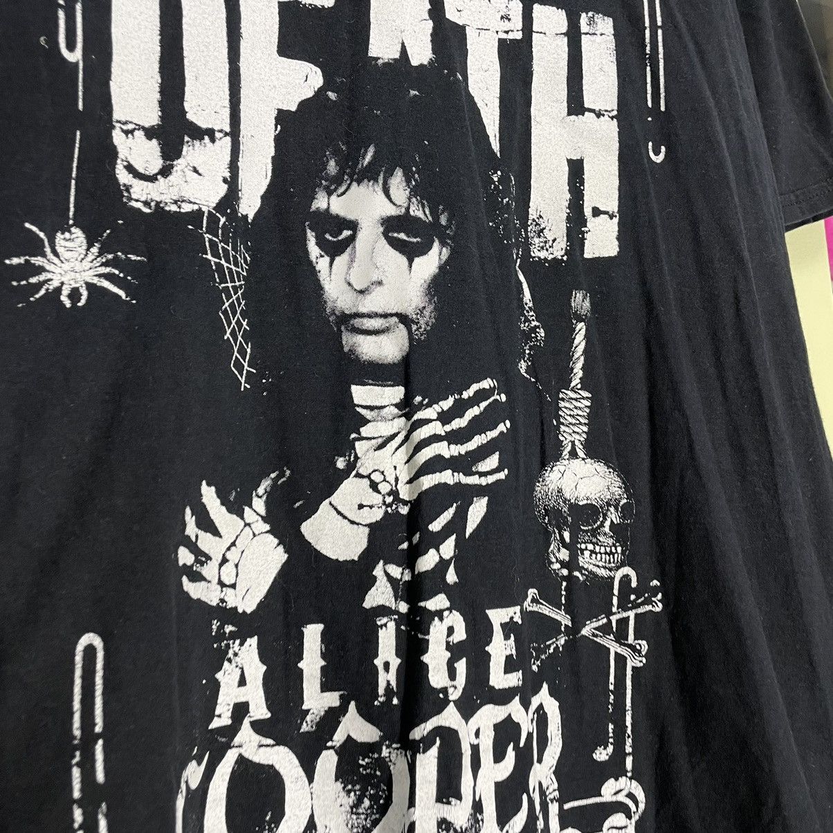 Vintage Vintage Y2K Alice Cooper Graphic Tee Band Punk Grunge Boxy L Size US L / EU 52-54 / 3 - 6 Thumbnail