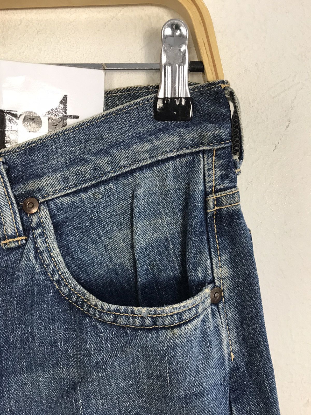 Lee × Vintage Vintage Lee Cowboy Selvedge Light Blue Wash Jeans Size US 29 - 7 Thumbnail