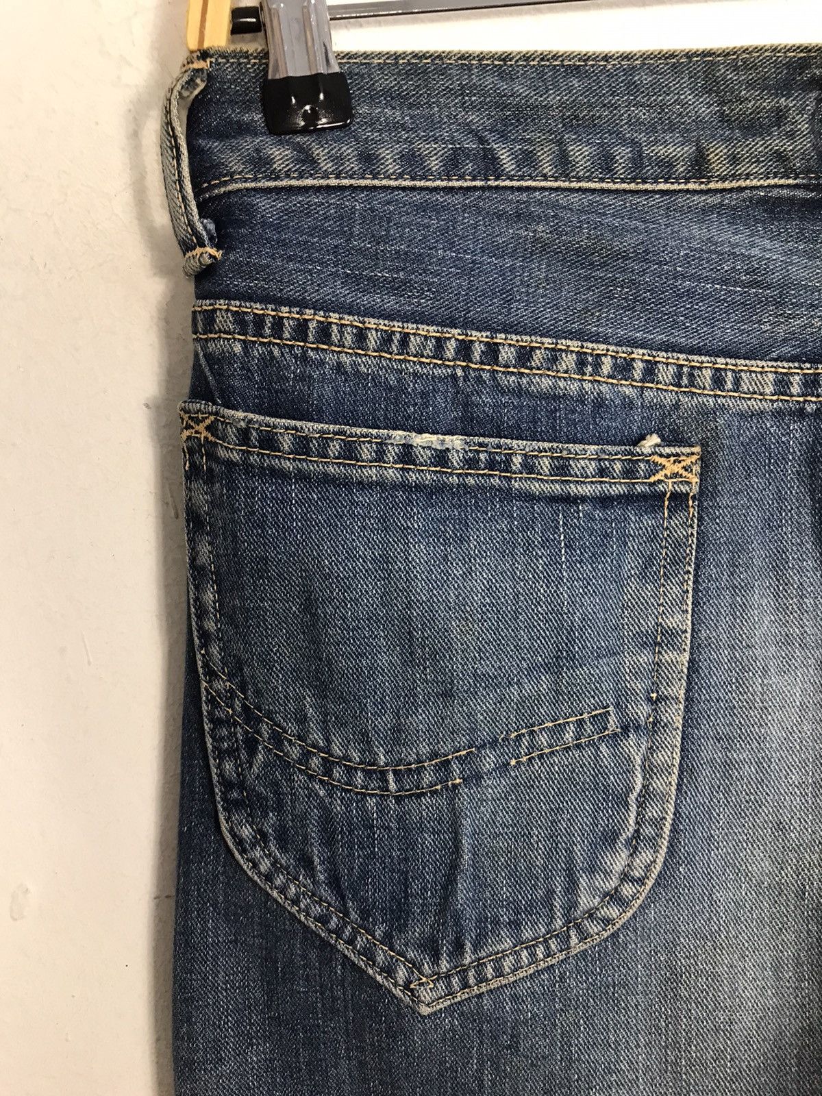 Lee × Vintage Vintage Lee Cowboy Selvedge Light Blue Wash Jeans Size US 29 - 14 Thumbnail