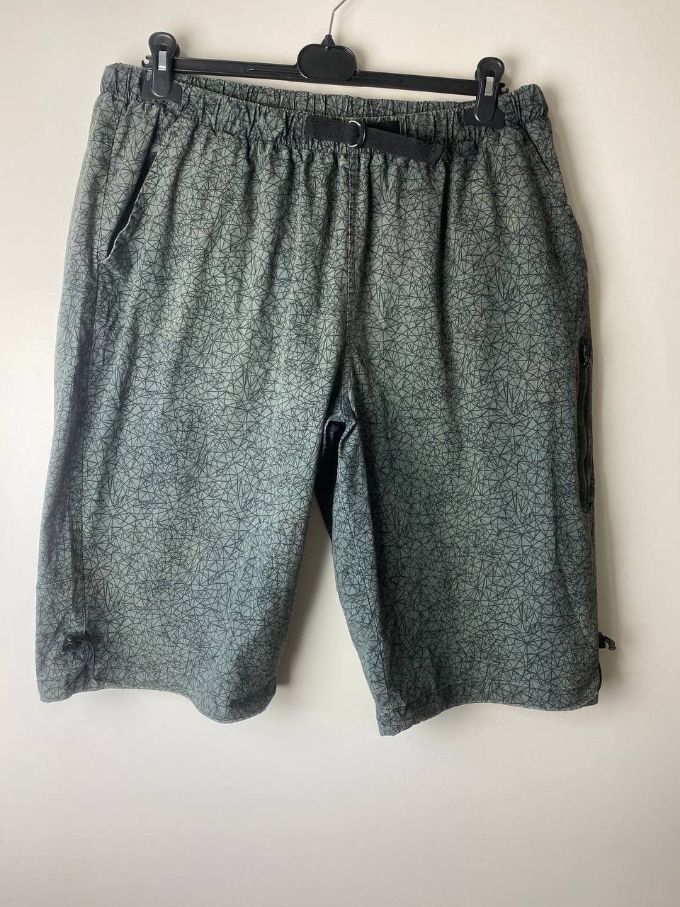 Vintage Nike tech fleece shorts size XXL Size US 36 / EU 52 - 1 Thumbnail