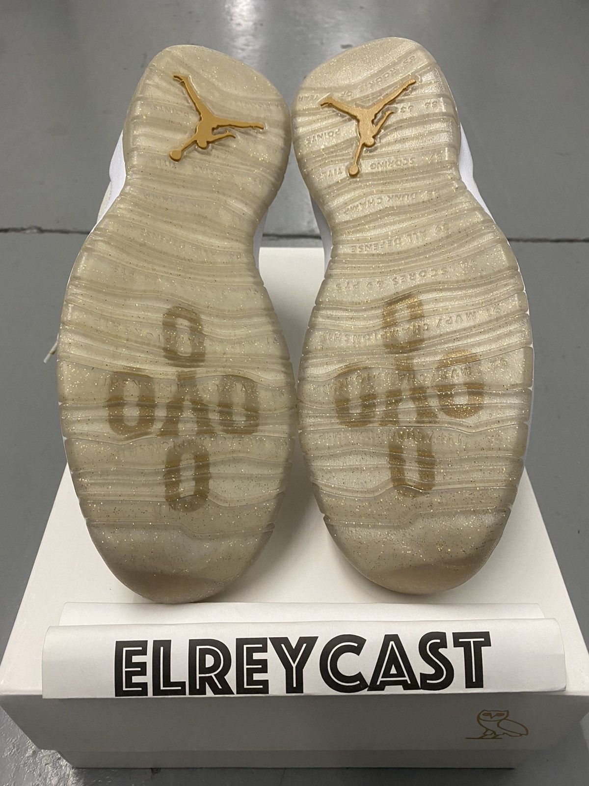 Jordan Brand × Nike × October's Very Own OVO X Air Jordan 10 Retro Size US 10 / EU 43 - 7 Thumbnail