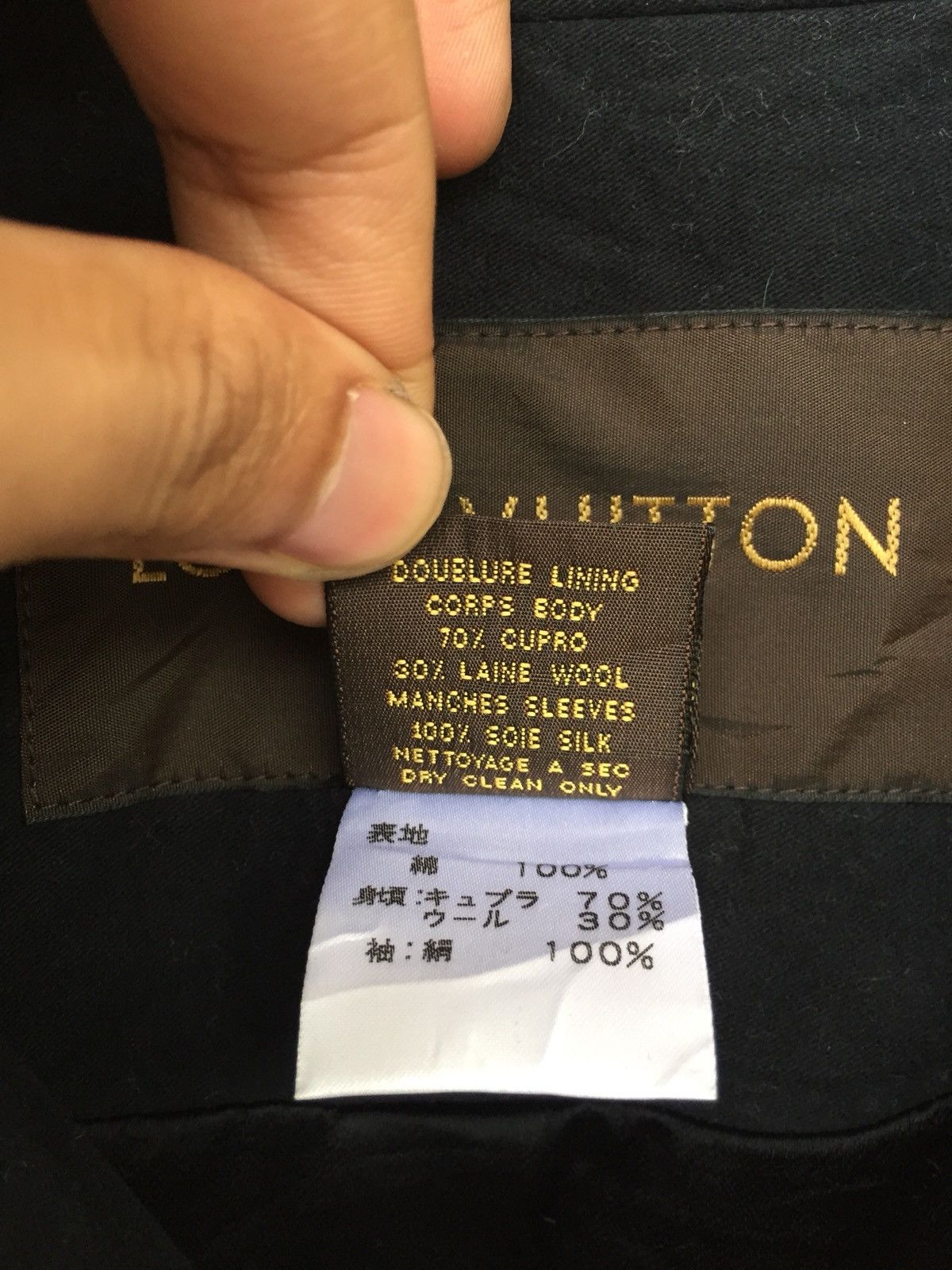 Louis Vuitton GRAILED🔥Louis Vuitton Moleskin OverCoat Jacket Size US S / EU 44-46 / 1 - 6 Thumbnail