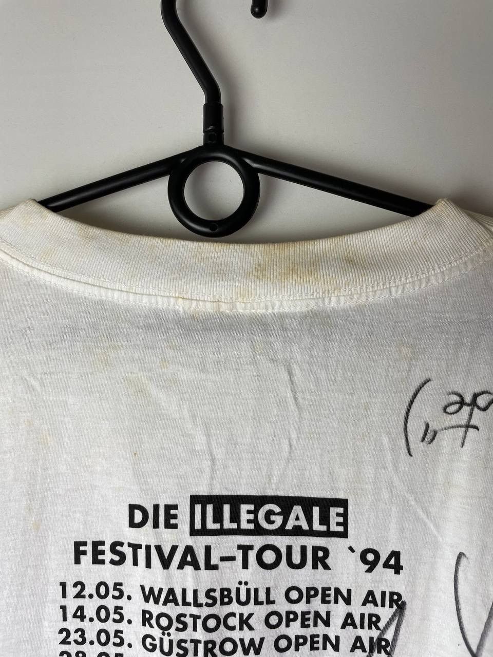 Illegal Civilization Illegal Skandal 2001 vintage t-shirts size XL Size US XL / EU 56 / 4 - 11 Thumbnail
