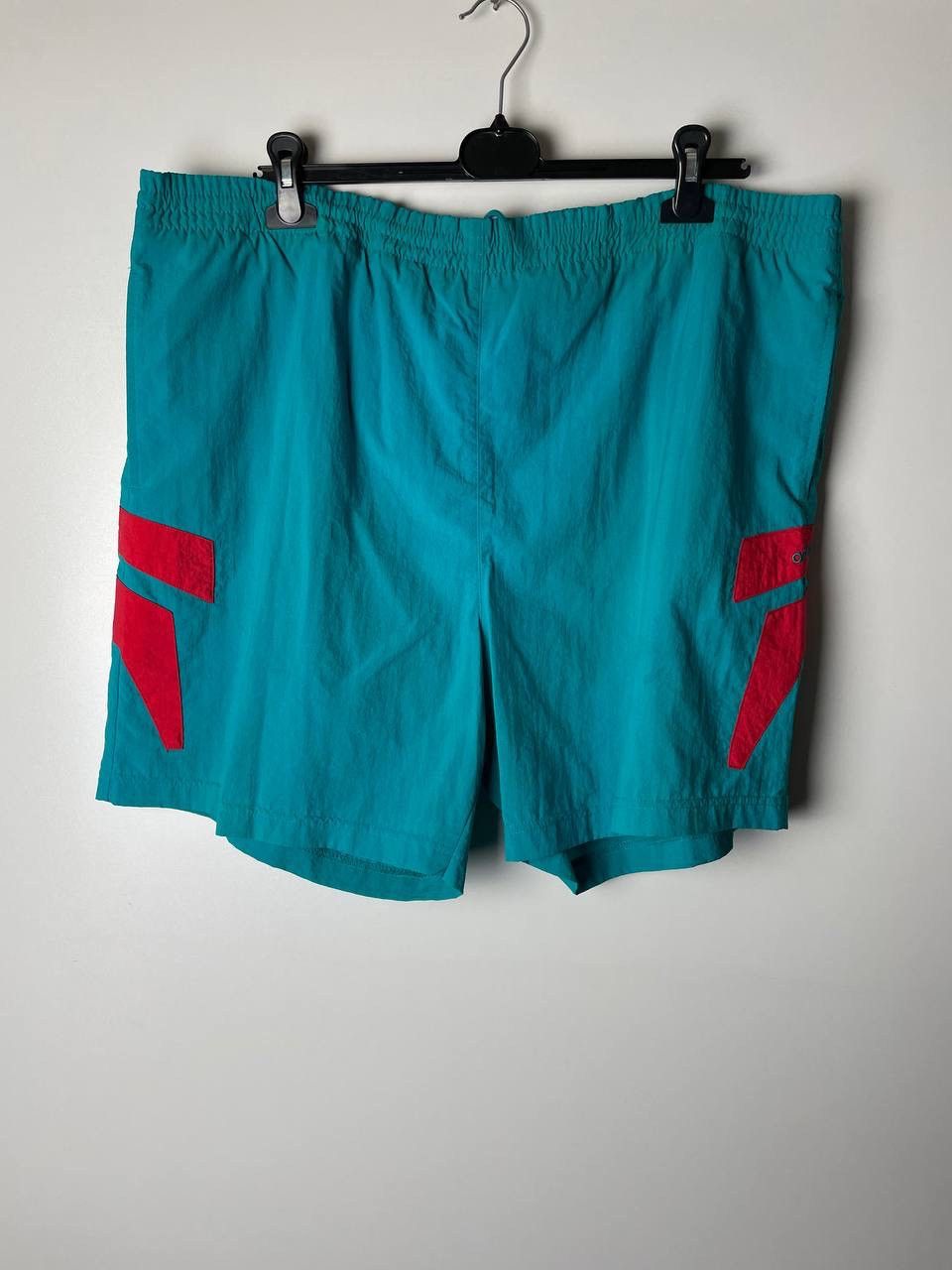 Vintage Adidas vintage shorts size XL Size US 36 / EU 52 - 1 Thumbnail