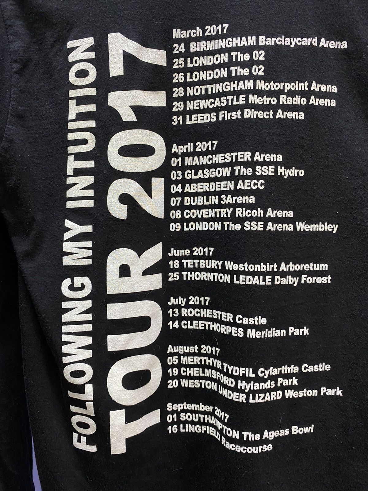 Band Tees Craig David Following My Intuition 2017 Tour Long Sleeve Tee Size US M / EU 48-50 / 2 - 11 Thumbnail