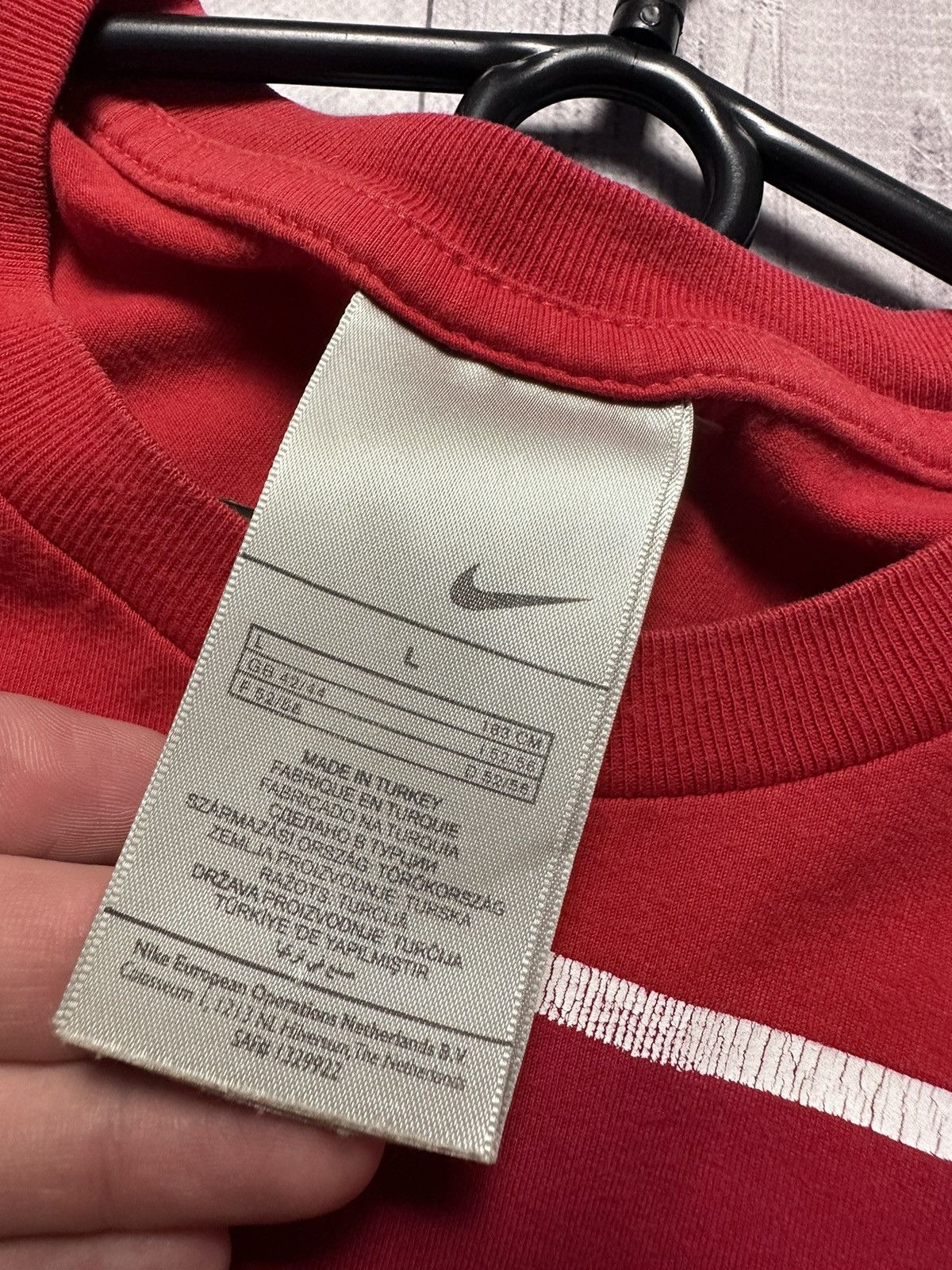 Other Vintage Nike air max 87 tee size L red Size US L / EU 52-54 / 3 - 4 Thumbnail