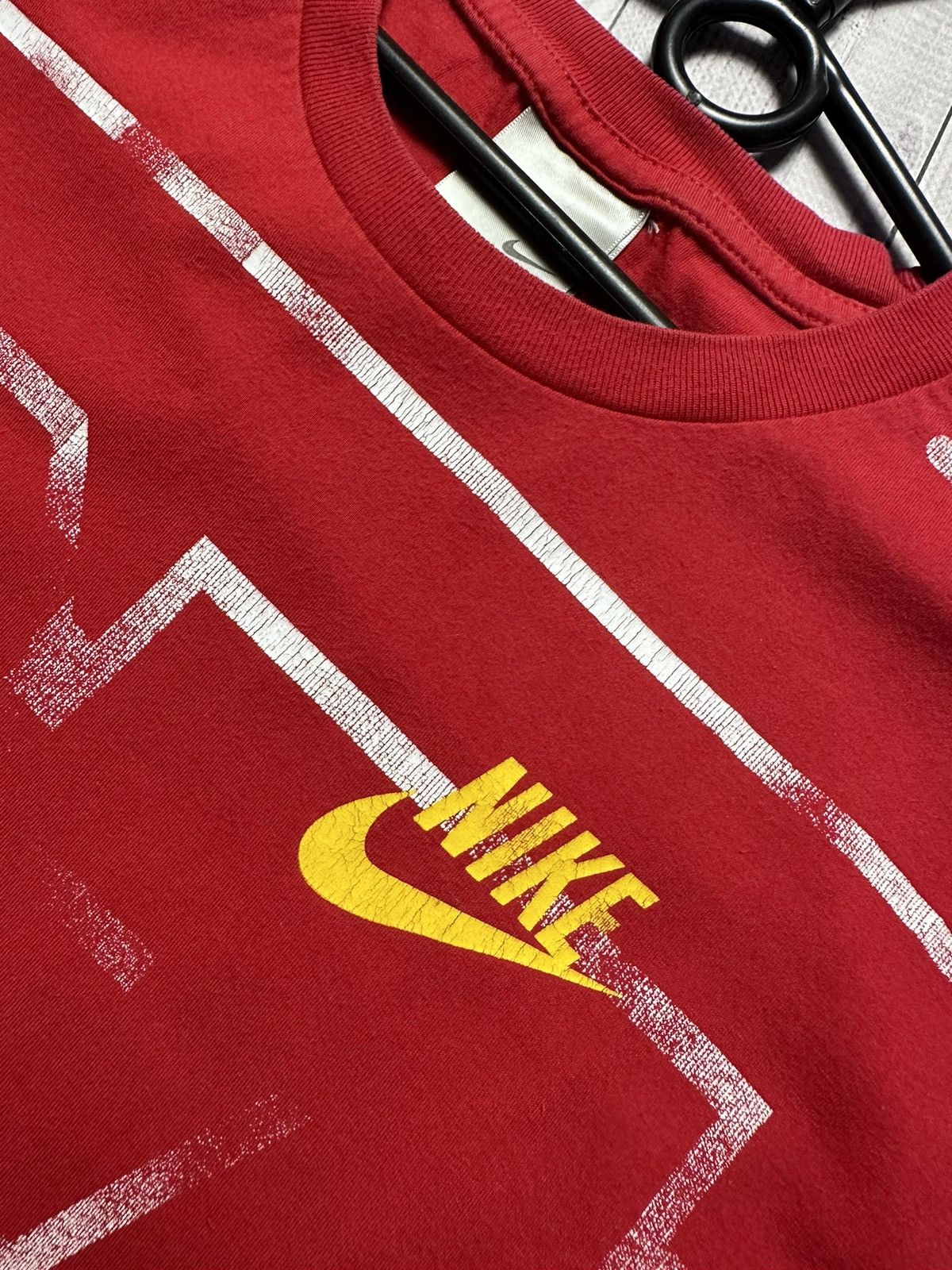 Other Vintage Nike air max 87 tee size L red Size US L / EU 52-54 / 3 - 3 Thumbnail