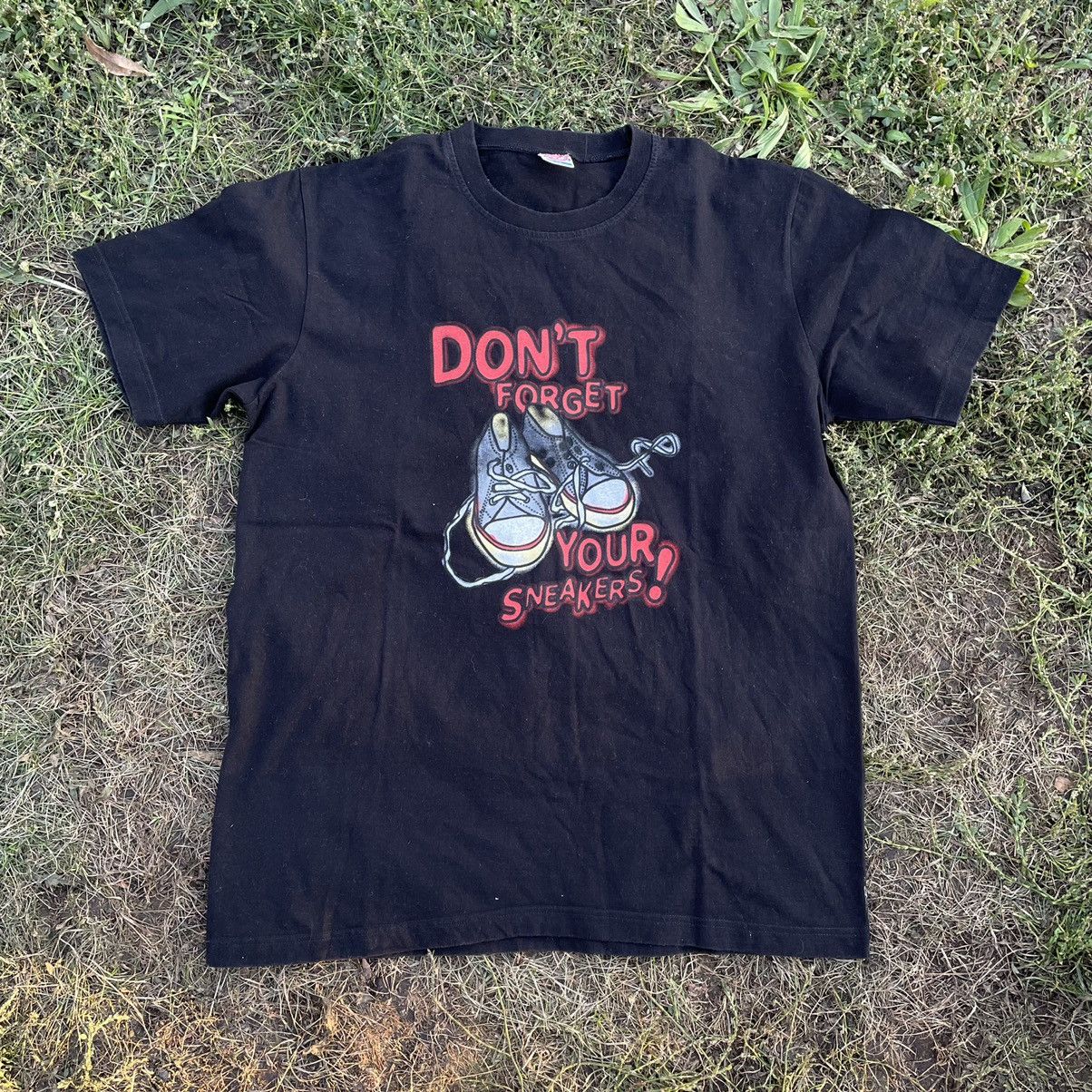 Vintage Vintage 90s Graphic Tee Sun Faded Skate Streetwear Baggy L Size US L / EU 52-54 / 3 - 1 Thumbnail
