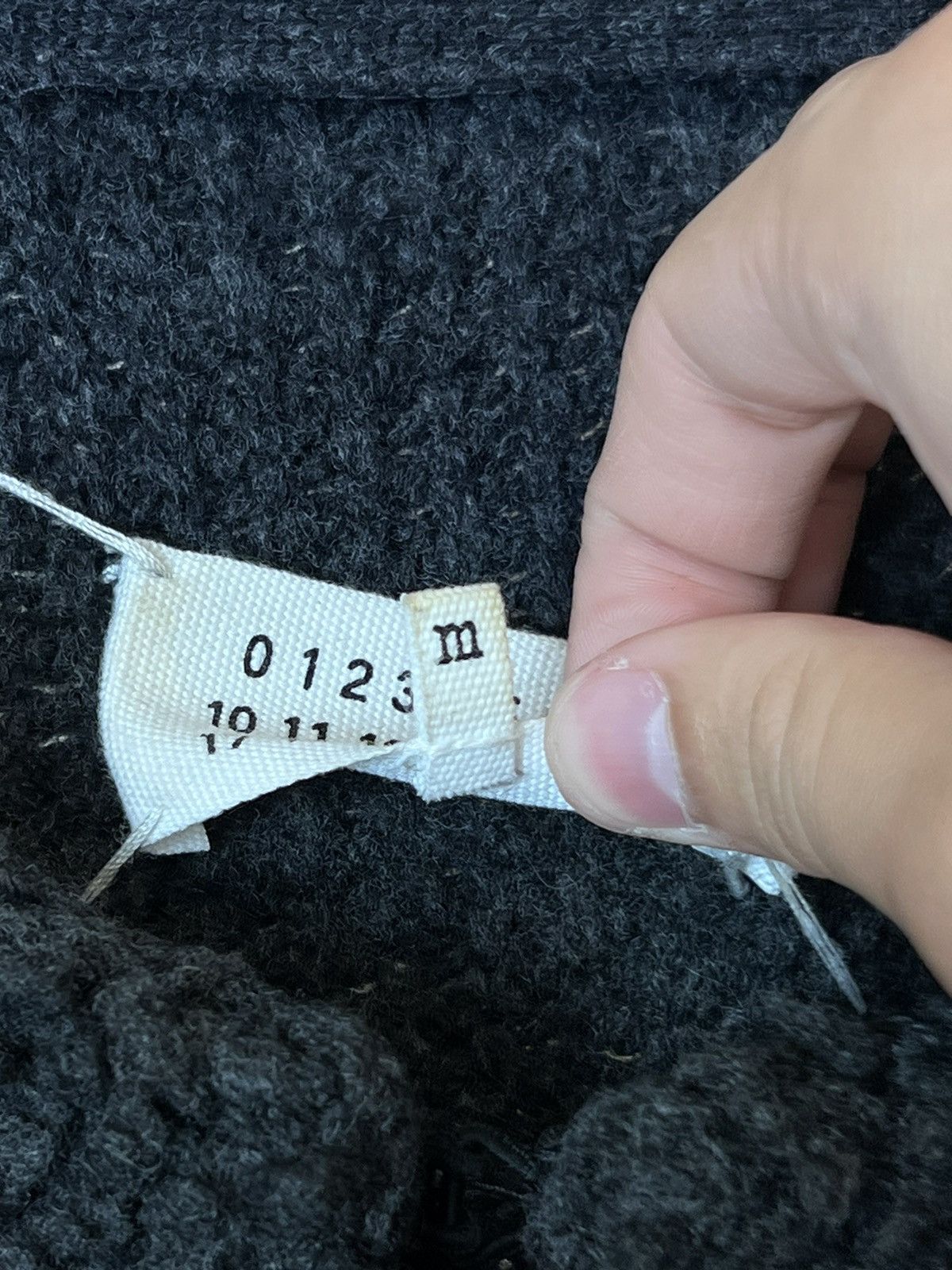 Maison Margiela Maison Margiela AW15 wool grey cardigan coat Size M / US 6-8 / IT 42-44 - 13 Thumbnail