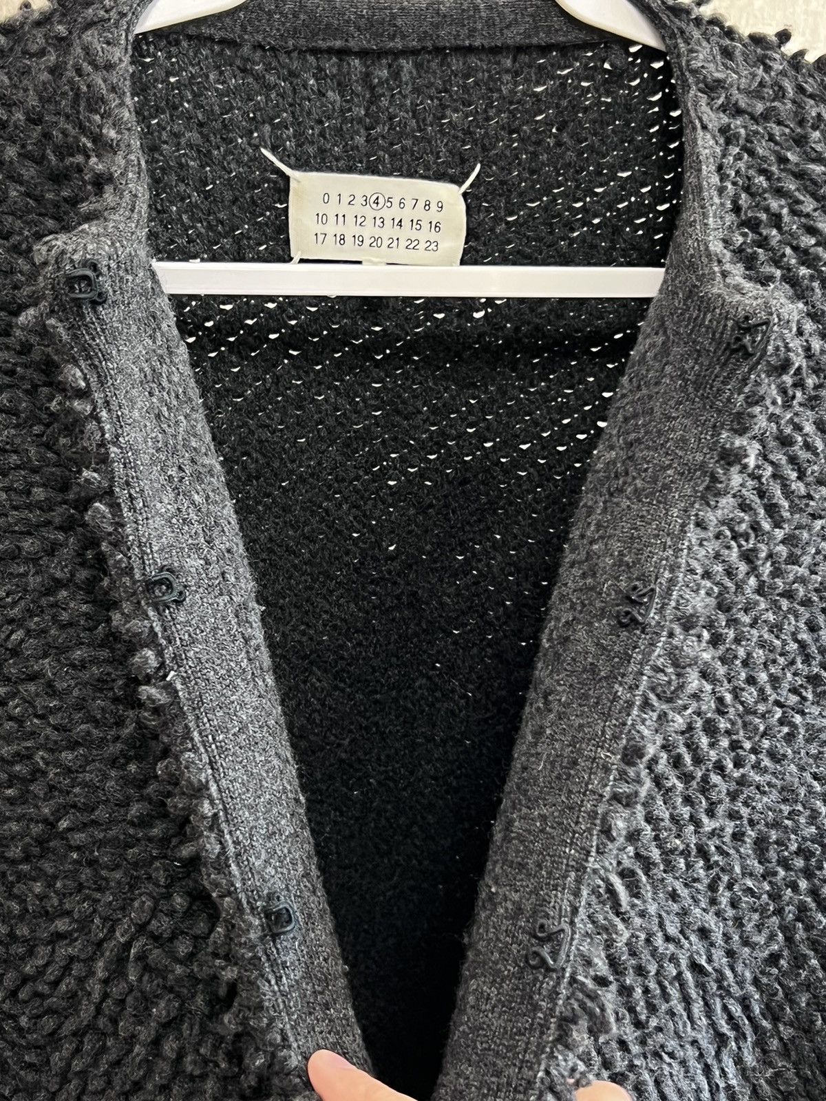 Maison Margiela Maison Margiela AW15 wool grey cardigan coat Size M / US 6-8 / IT 42-44 - 10 Thumbnail
