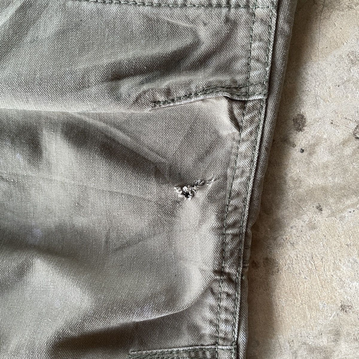 L.L. Bean Vintage LL Bean Faded/Splash Paint/Double Knee Cargo Pants Size US 34 / EU 50 - 8 Thumbnail