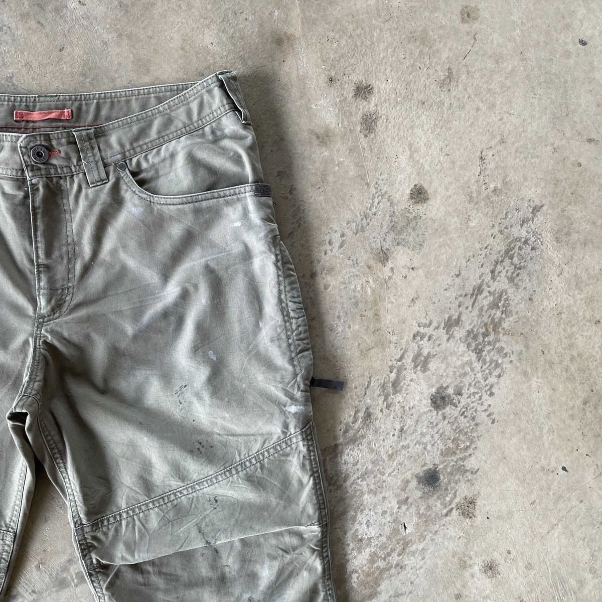L.L. Bean Vintage LL Bean Faded/Splash Paint/Double Knee Cargo Pants Size US 34 / EU 50 - 6 Thumbnail