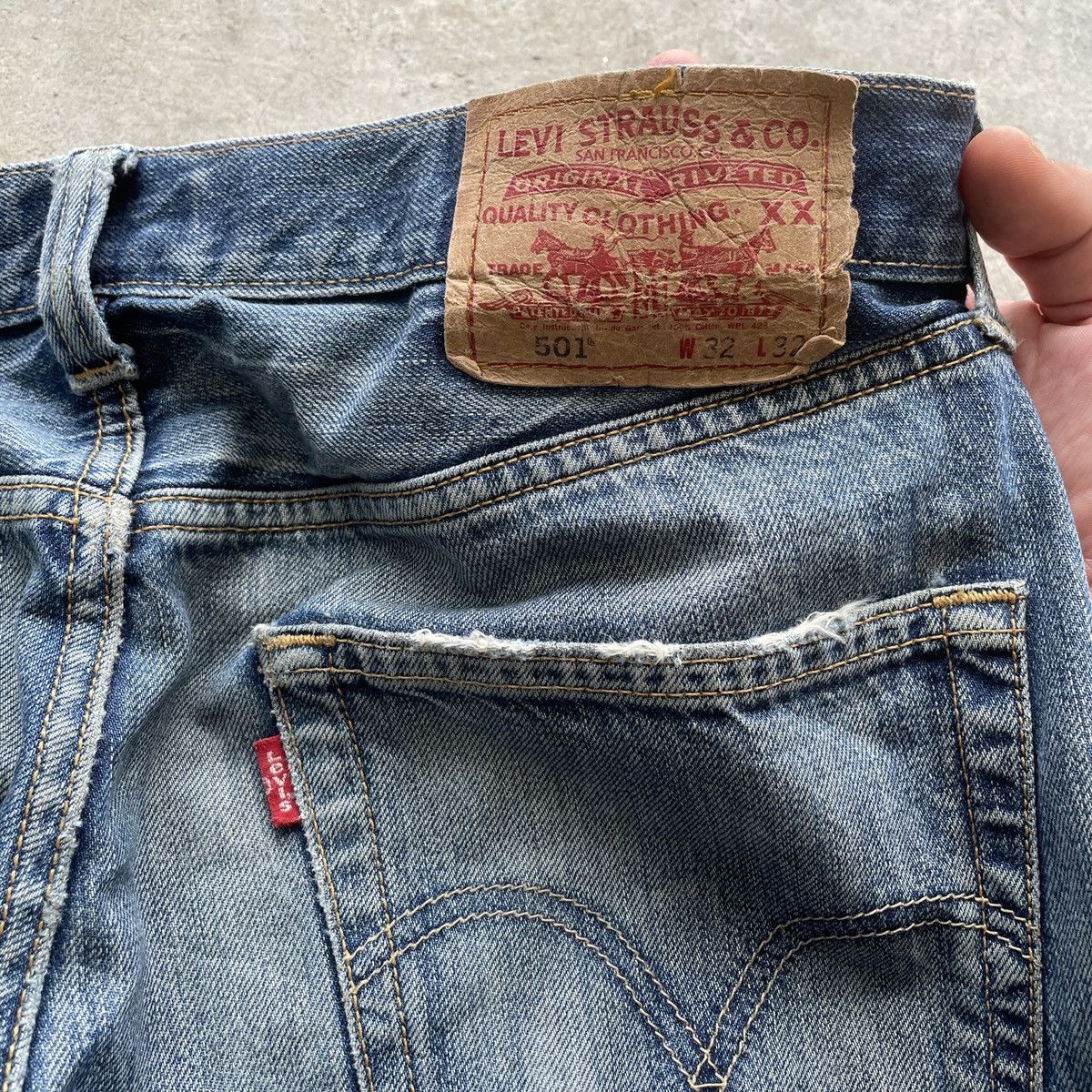Levi's Vintage Clothing Vintage Levis 501 Distressed Denim Jeans Pants THRASHED Size US 34 / EU 50 - 8 Thumbnail