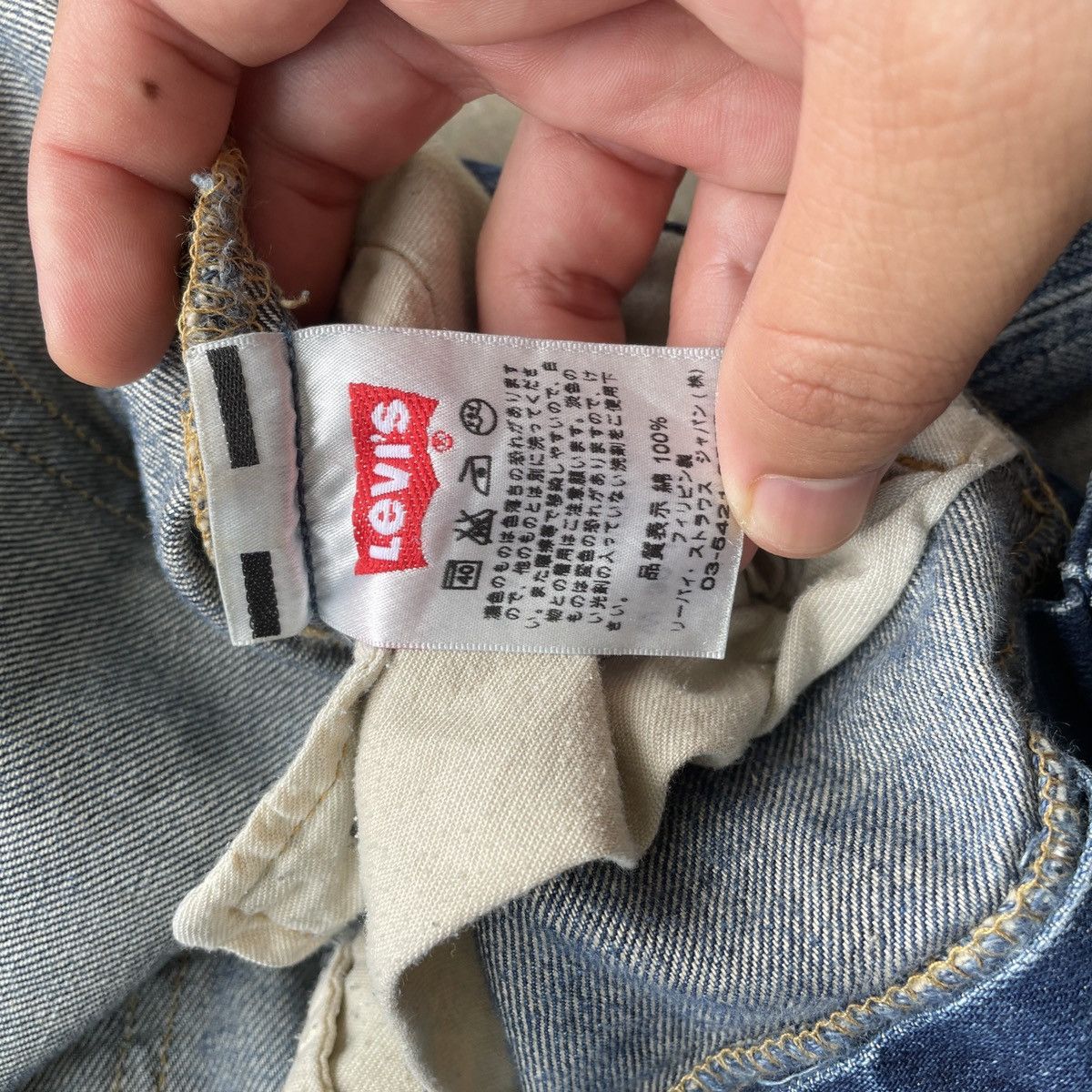 Levi's Vintage Clothing Vintage Levis 501 Distressed Denim Jeans Pants THRASHED Size US 34 / EU 50 - 6 Thumbnail