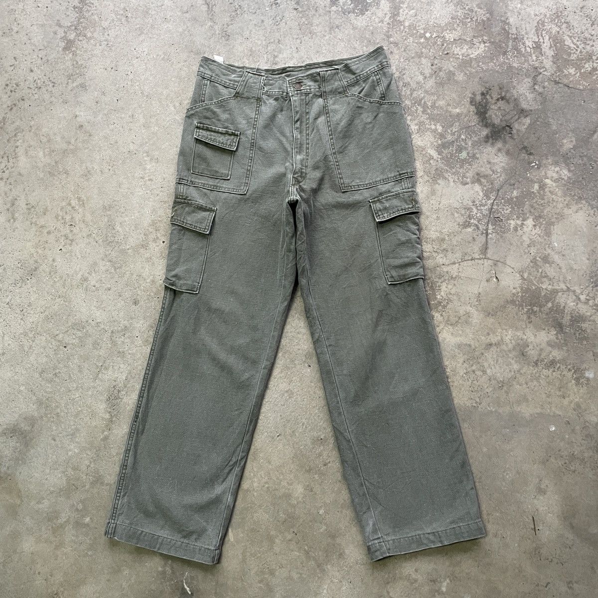 image of 7 Pocket Japanese Vintage Faded Multipocket Cargo Pants in Olive Green, Men's (Size 31)