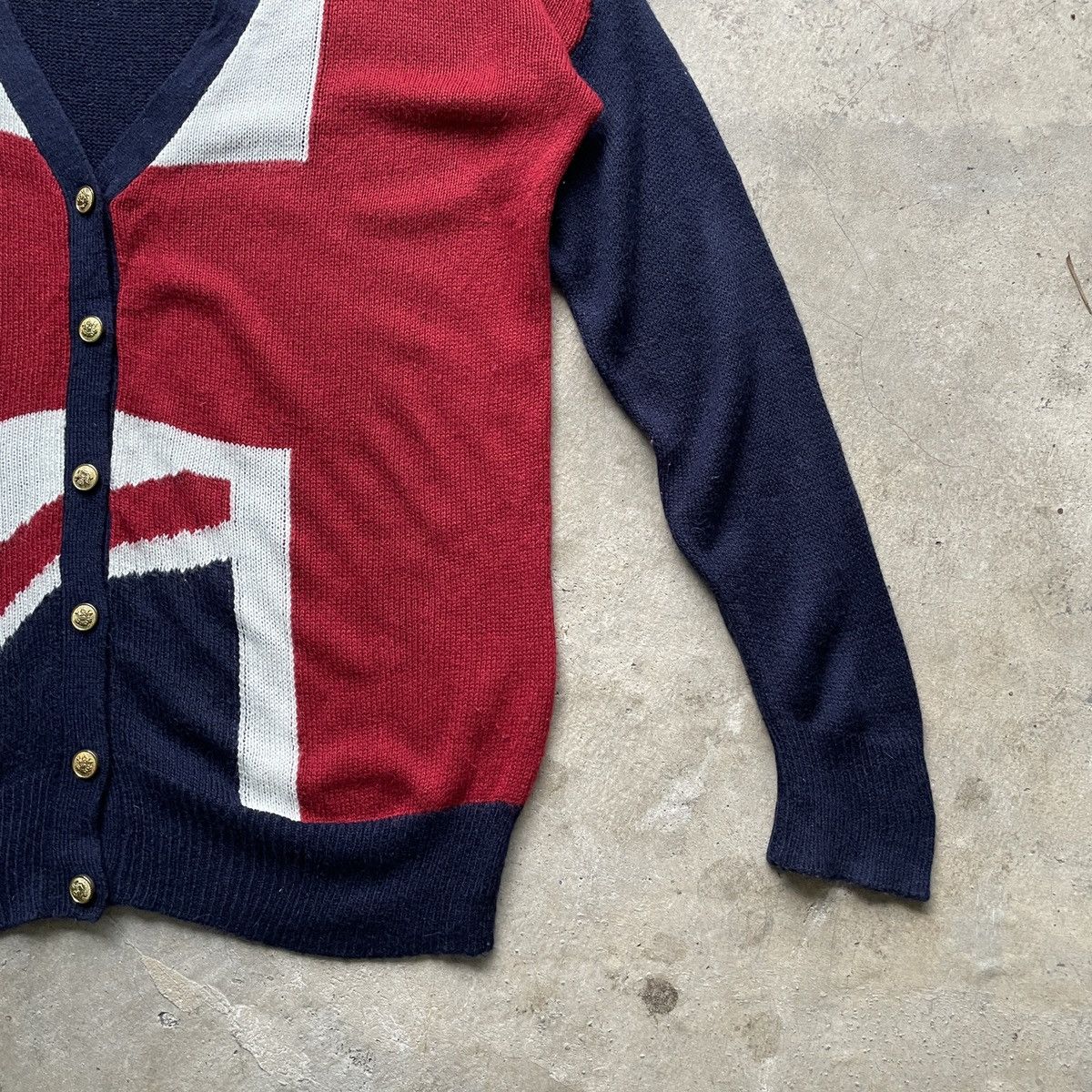 Aran Isles Knitwear Vintage Japanese Union Jack Flag Coloured Cardigan Knitwear Size US L / EU 52-54 / 3 - 4 Thumbnail