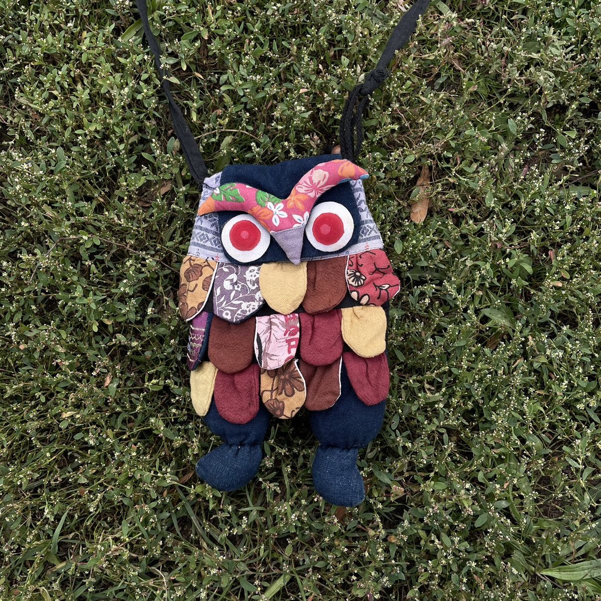 Vintage Vintage Y2K Owl Crossbody Bag Streetwear Rave Tapered OS Size ONE SIZE - 2 Thumbnail
