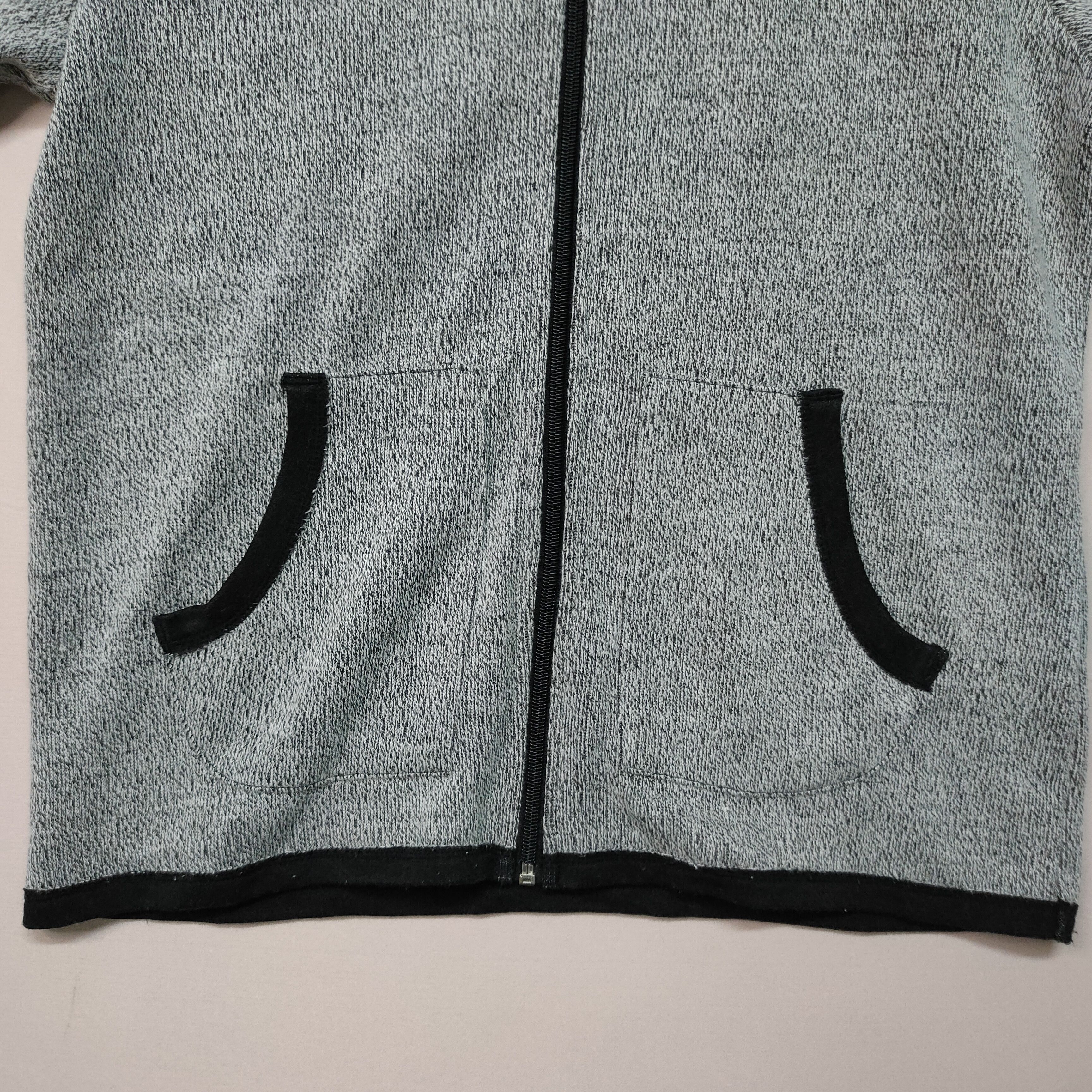 Dunlop VINTAGE DUNLOP MOTORSPORT EMBROIDENY SMALL LOGO SWEATER Size US S / EU 44-46 / 1 - 4 Thumbnail