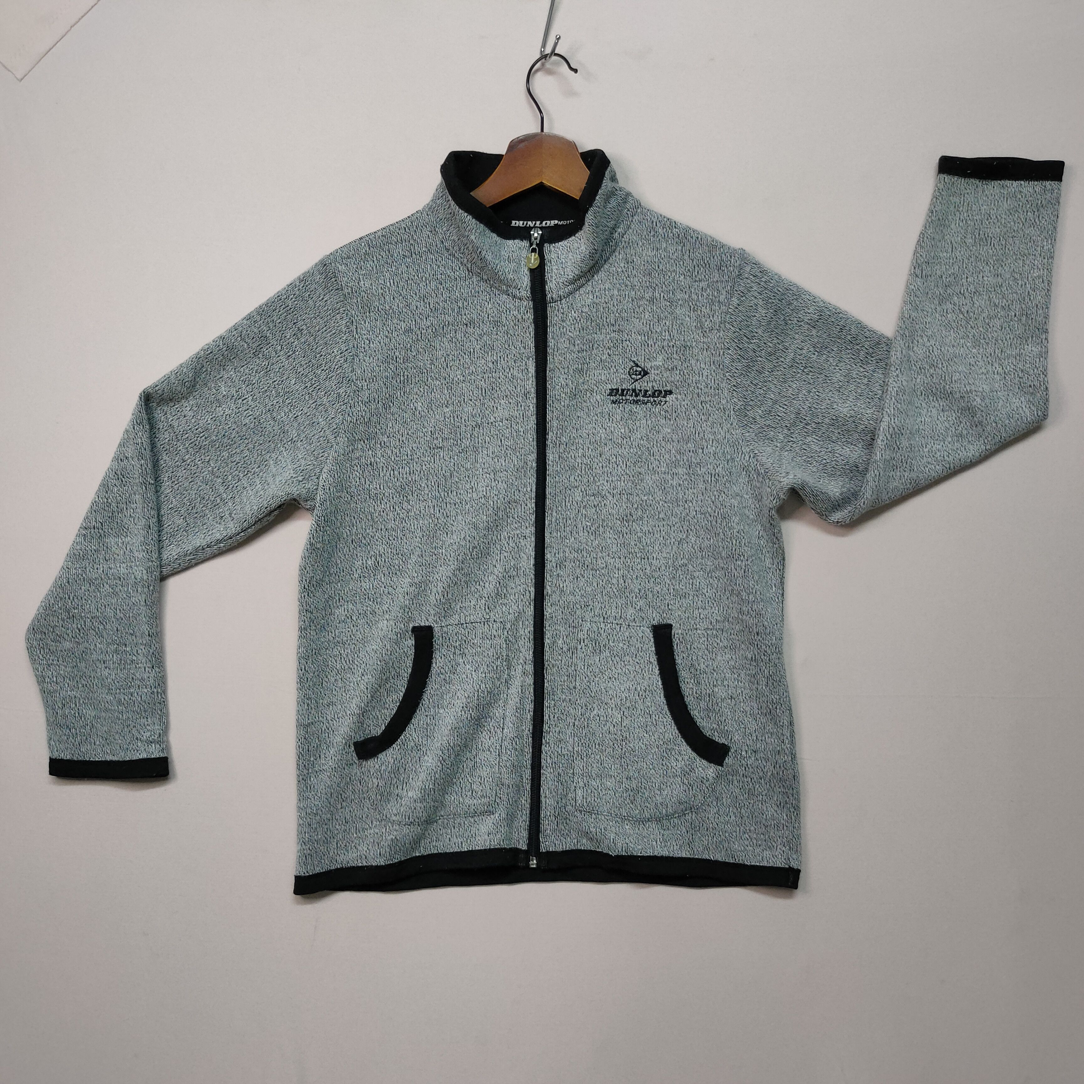Dunlop VINTAGE DUNLOP MOTORSPORT EMBROIDENY SMALL LOGO SWEATER Size US S / EU 44-46 / 1 - 1 Thumbnail