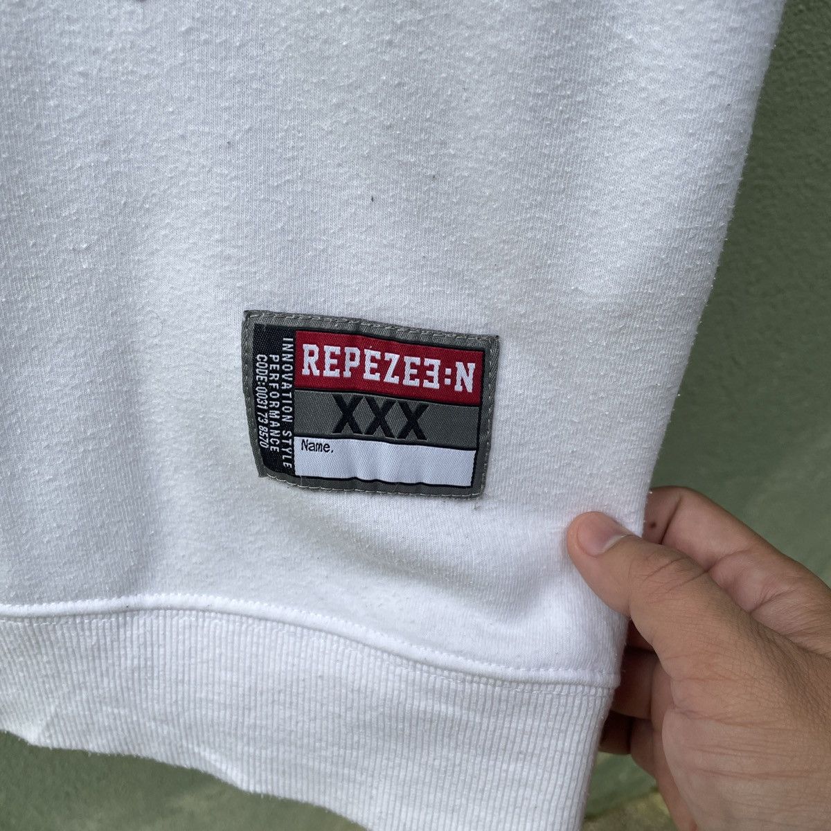 Designer × Japanese Brand Vintage REPEZEE:N Velvet Print Pullover Sweatshirts Size US M / EU 48-50 / 2 - 8 Thumbnail