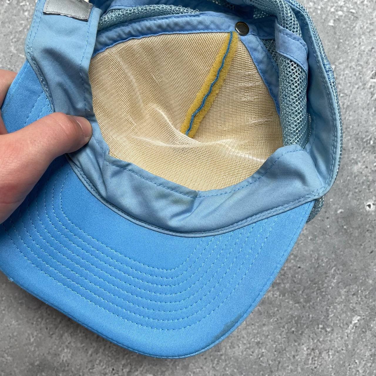 Nike × Vintage Vintage 2000s Nike Air Trucker Hat Blue Size OS Size ONE SIZE - 11 Thumbnail