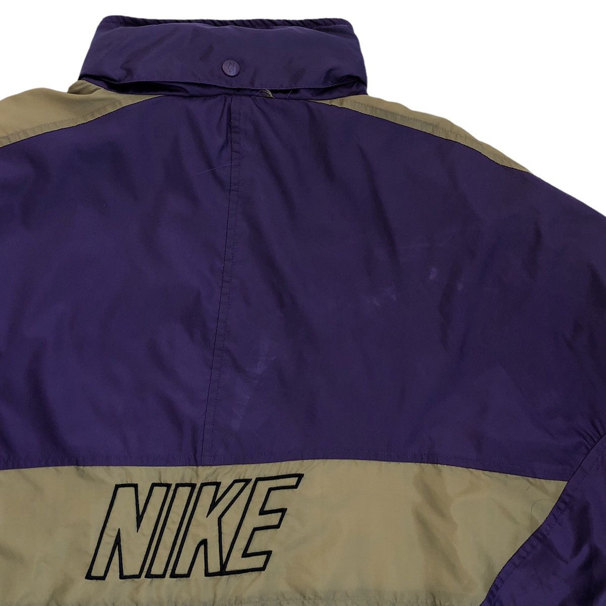 Nike Vintage 90s Nike Grey Tag Windbreaker Jacket Three Tones Size US L / EU 52-54 / 3 - 9 Thumbnail
