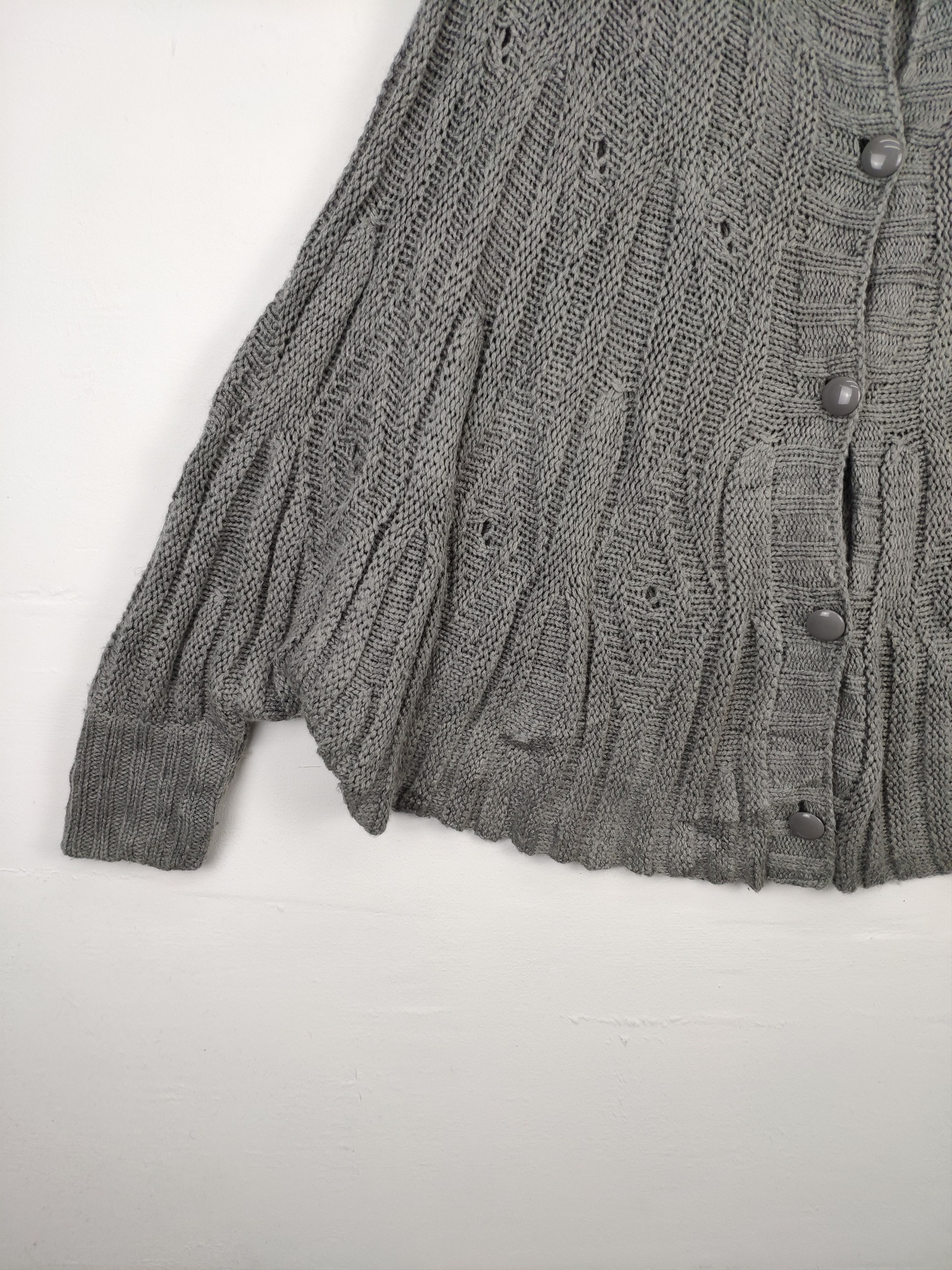Aran Isles Knitwear × Japanese Brand Vintage Wool Knit Sweater Cardigan Poncho Style Size S / US 4 / IT 40 - 9 Thumbnail