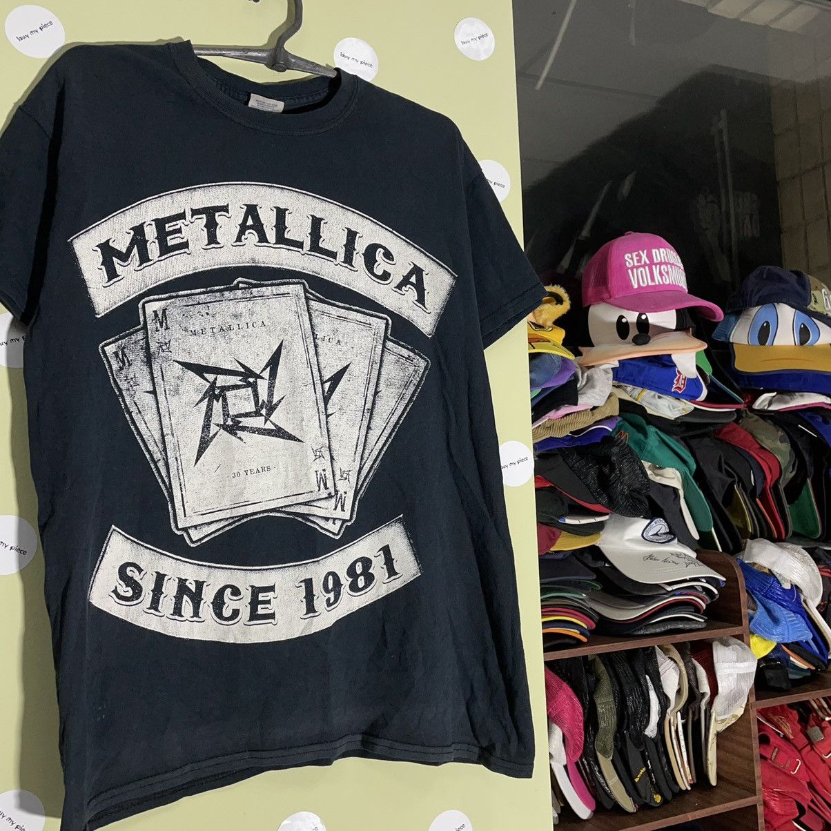 Vintage Vintage 90s Metallica Faded Band Tee Grunge Streetwear M Size US M / EU 48-50 / 2 - 2 Thumbnail