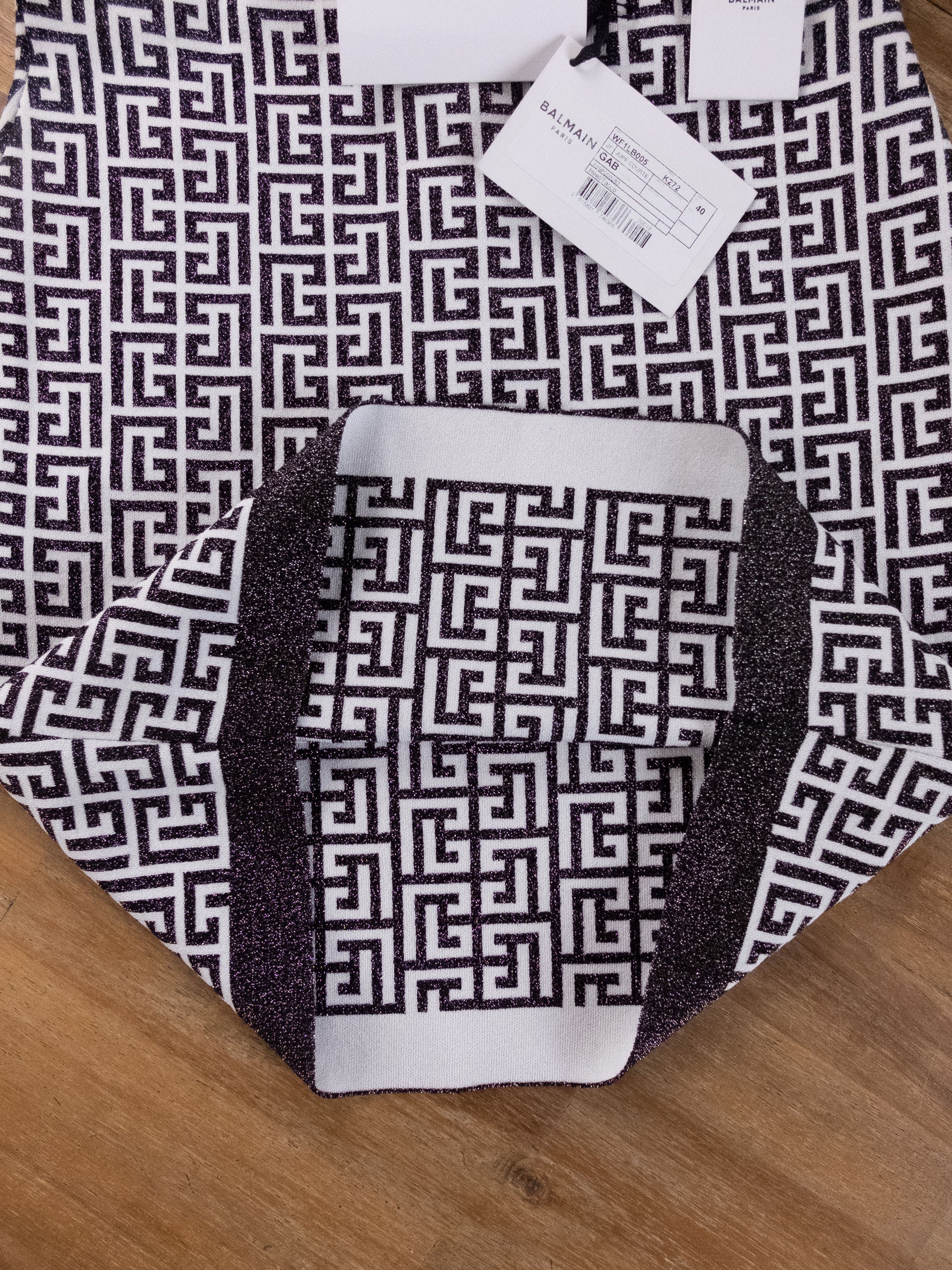 Balmain BALMAIN black white monogram logo bodycon mini skirt 40 Size 28" / US 6 / IT 42 - 8 Thumbnail