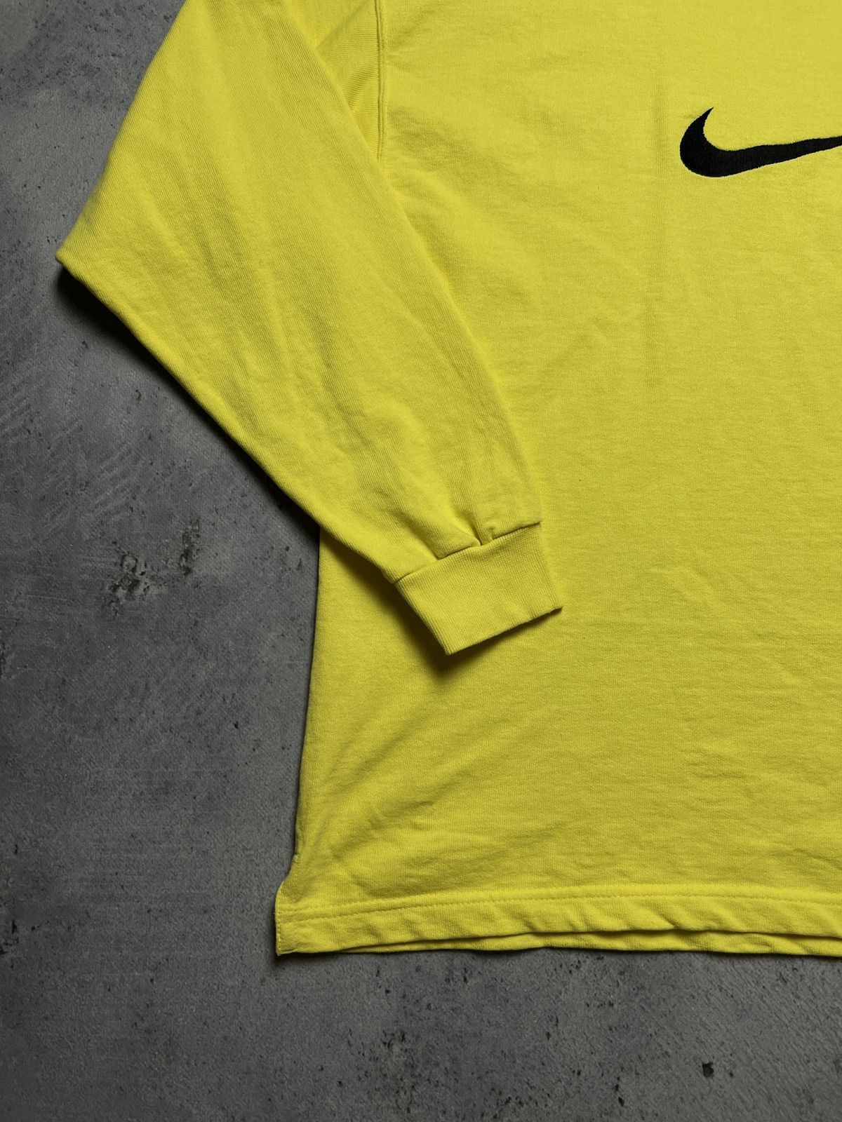 Nike 🔥 Nike boxy fit vintage crewneck center swoosh spellout y2k Size US M / EU 48-50 / 2 - 7 Thumbnail
