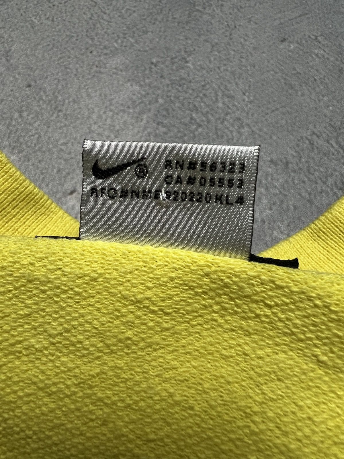Nike 🔥 Nike boxy fit vintage crewneck center swoosh spellout y2k Size US M / EU 48-50 / 2 - 9 Thumbnail