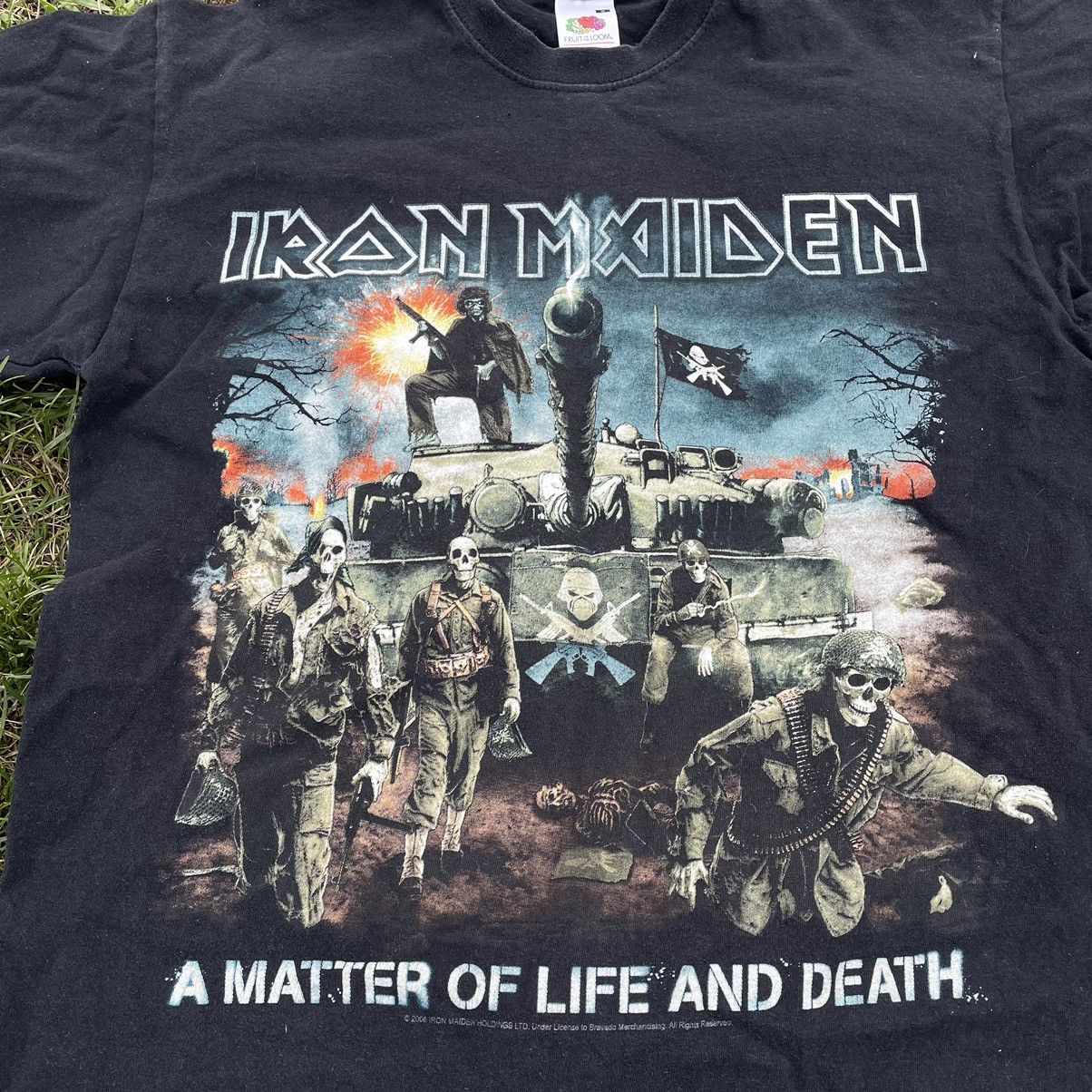 Vintage Vintage 90s Iron Maiden Band Tee Sun Faded Grunge Baggy S Size US S / EU 44-46 / 1 - 2 Thumbnail