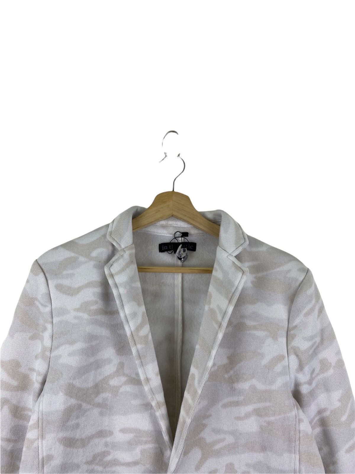 In The Attic In the attic camo jacket Size US L / EU 52-54 / 3 - 4 Thumbnail
