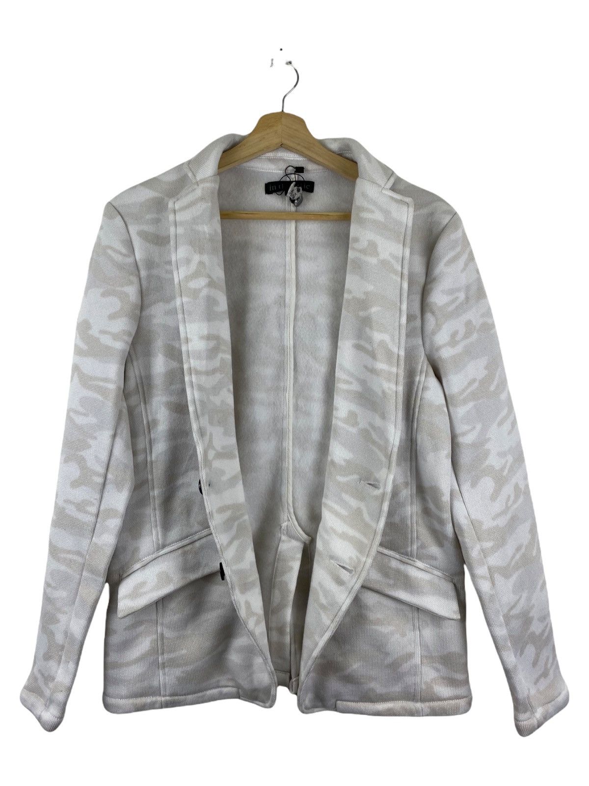 In The Attic In the attic camo jacket Size US L / EU 52-54 / 3 - 2 Thumbnail