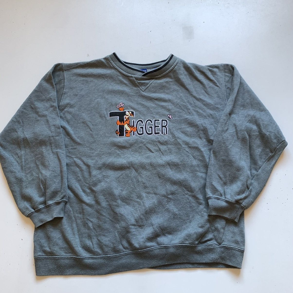 image of 90's Tigger Disney Embroidered Graphic Crewneck Large in Grey, Men's