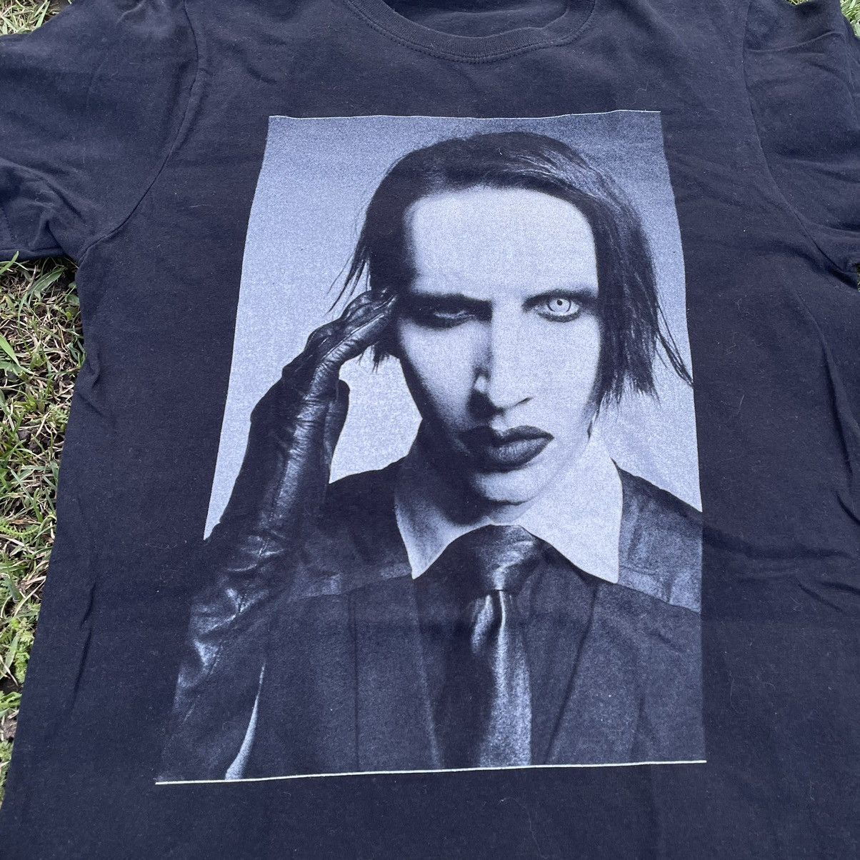 Vintage Vintage 90s Marilyn Manson Band Tee Faded Black Grunge S Size US S / EU 44-46 / 1 - 5 Thumbnail