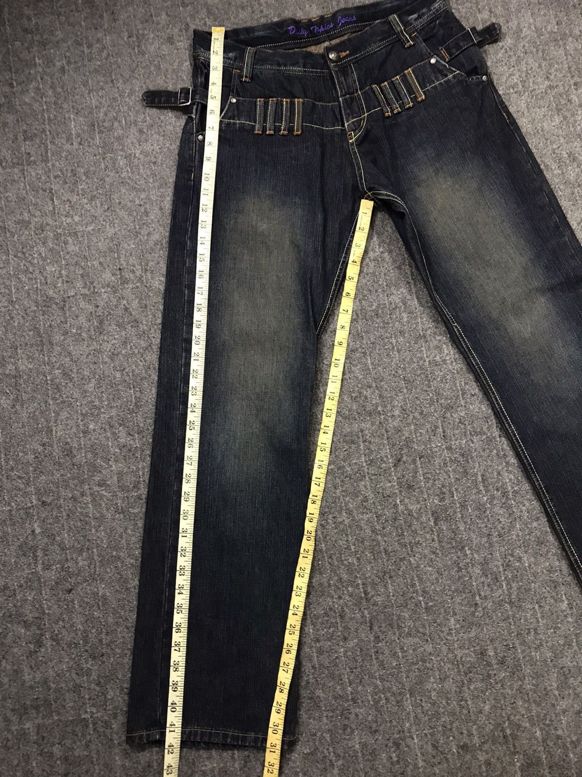 Japanese Brand × Vintage Vintage Japanese Brand Back Side Skull Pocket Jeans Style Size US 32 / EU 48 - 19 Thumbnail