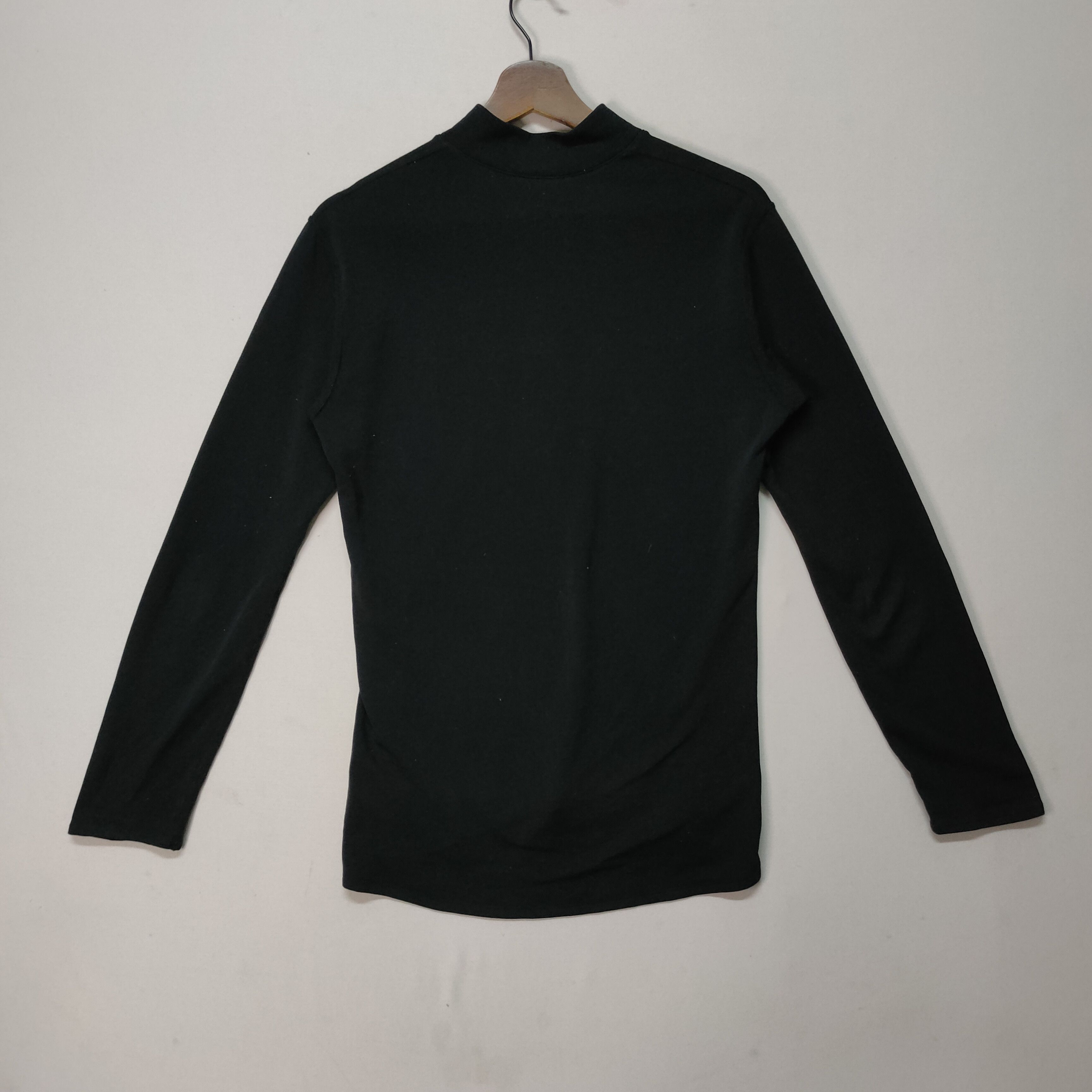 The North Face Vintage The North Face Small Logo Long Sleeve Shirt Size US S / EU 44-46 / 1 - 10 Thumbnail