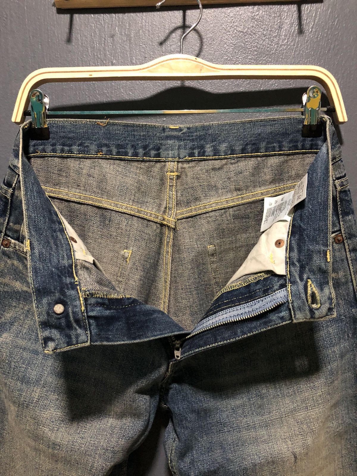Gucci HOT🔥GUCCI SELVEDGE FLARE DENIM MADE IN ITALY 🇮🇹 Size US 30 / EU 46 - 8 Thumbnail