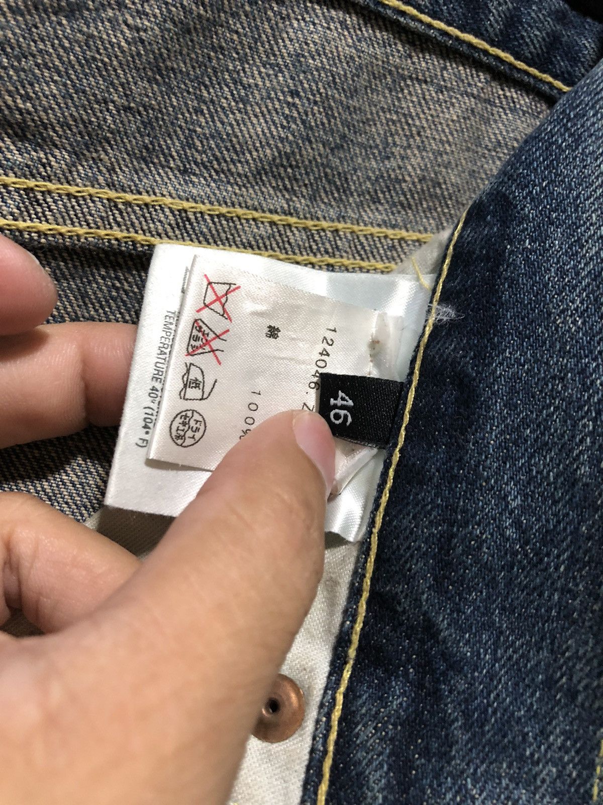 Gucci HOT🔥GUCCI SELVEDGE FLARE DENIM MADE IN ITALY 🇮🇹 Size US 30 / EU 46 - 9 Thumbnail