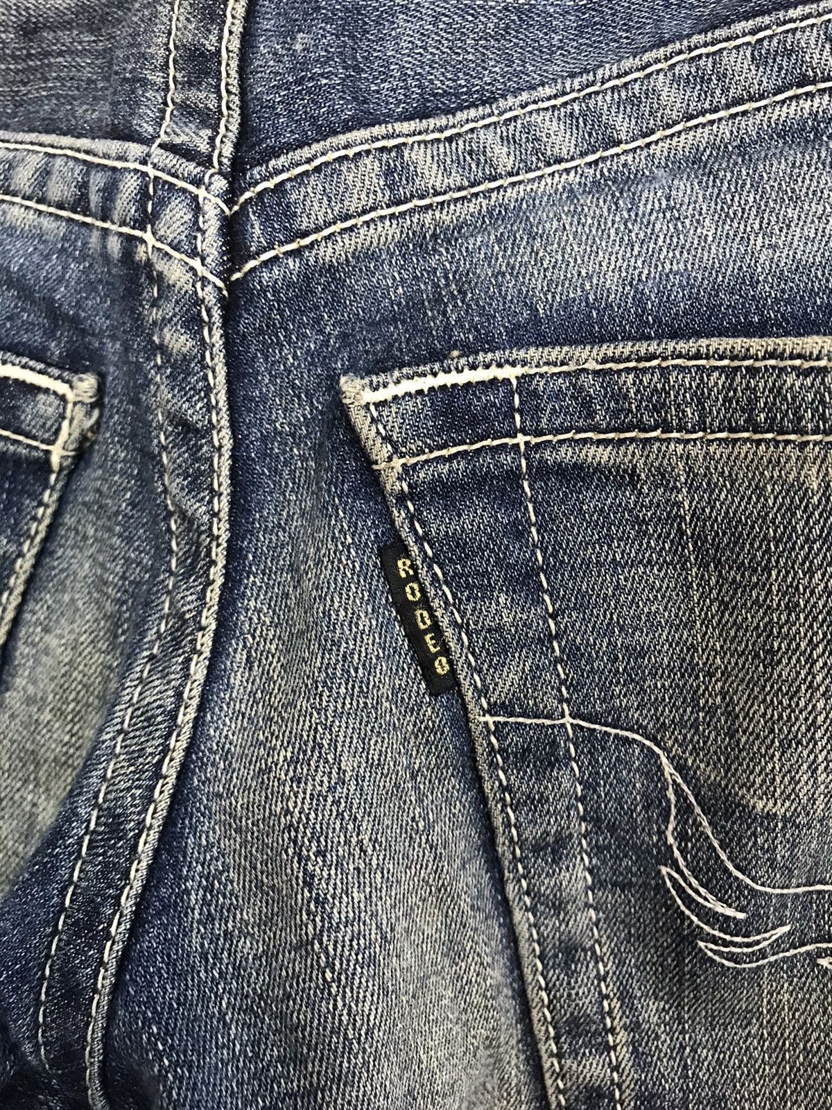 Japanese Brand Rodeo Crown Distressed Denim Jeans Indigo Slim Fit Cut Size US 32 / EU 48 - 5 Thumbnail