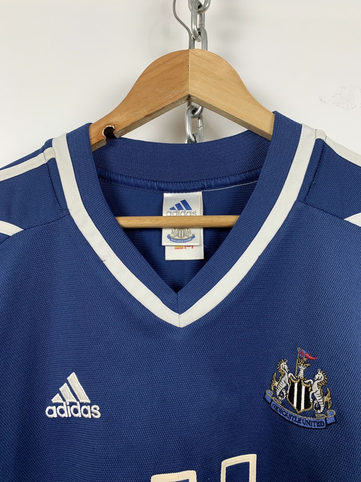 Adidas 2001/02 Adidas Newcastle United Kieron Dyer #8 Soccer Jersey Size US L / EU 52-54 / 3 - 6 Thumbnail