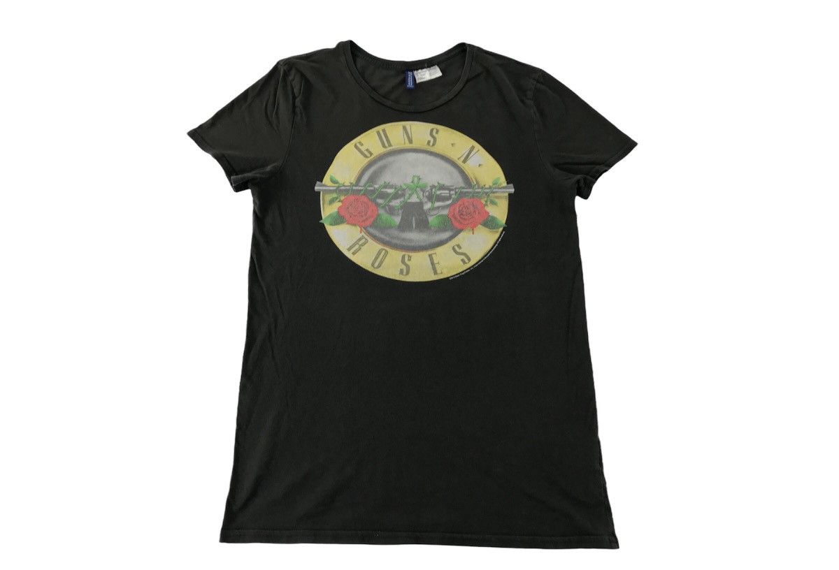 Divided H&M Divided x Guns N Roses Band Big Logo Tee Size US S / EU 44-46 / 1 - 1 Thumbnail