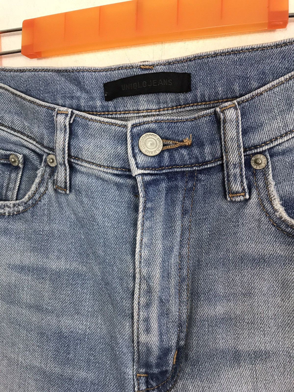 Japanese Brand × Vintage Uniqlo Distressed Denim Jeans Indigo Straight Cut Size US 28 / EU 44 - 3 Thumbnail