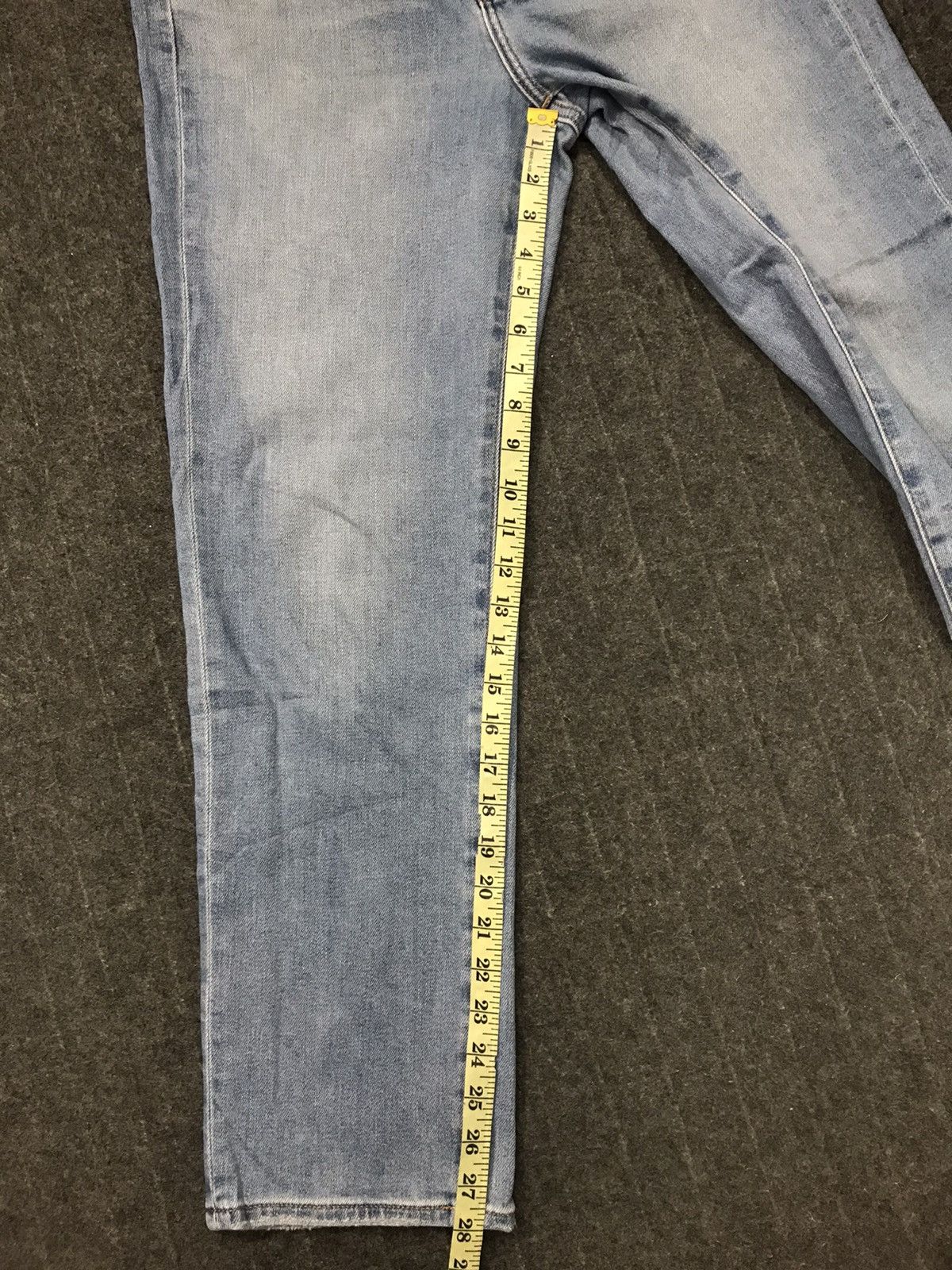 Japanese Brand × Vintage Uniqlo Distressed Denim Jeans Indigo Straight Cut Size US 28 / EU 44 - 10 Thumbnail