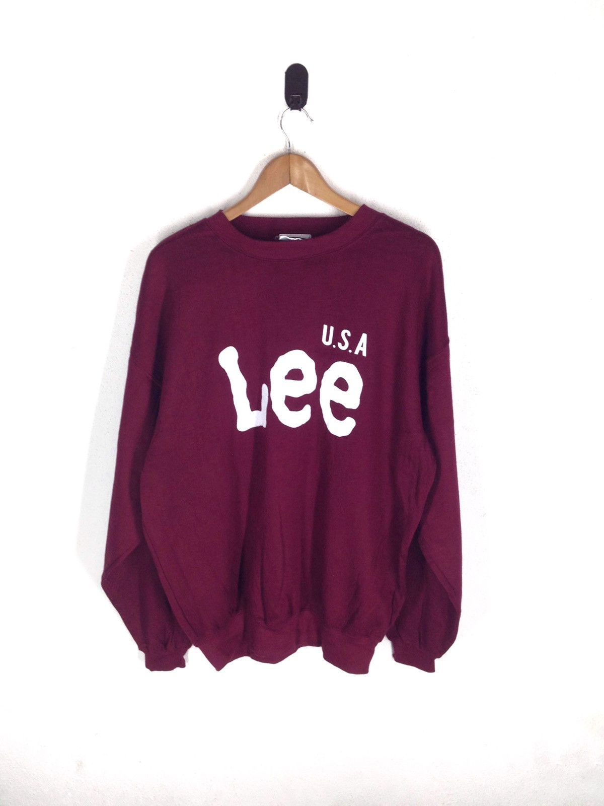 Lee 90s LEE USA Sportswear Big Logo Embroidered Logo Sweatshirt Size US L / EU 52-54 / 3 - 1 Thumbnail