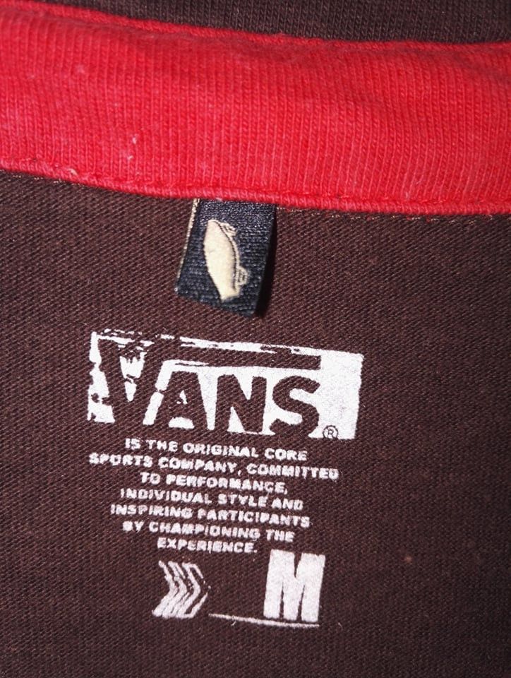 Vans × Vintage Rare🔥 Vans Shirt Rainbow Design Medium Saiz (code 17) Size US M / EU 48-50 / 2 - 6 Thumbnail