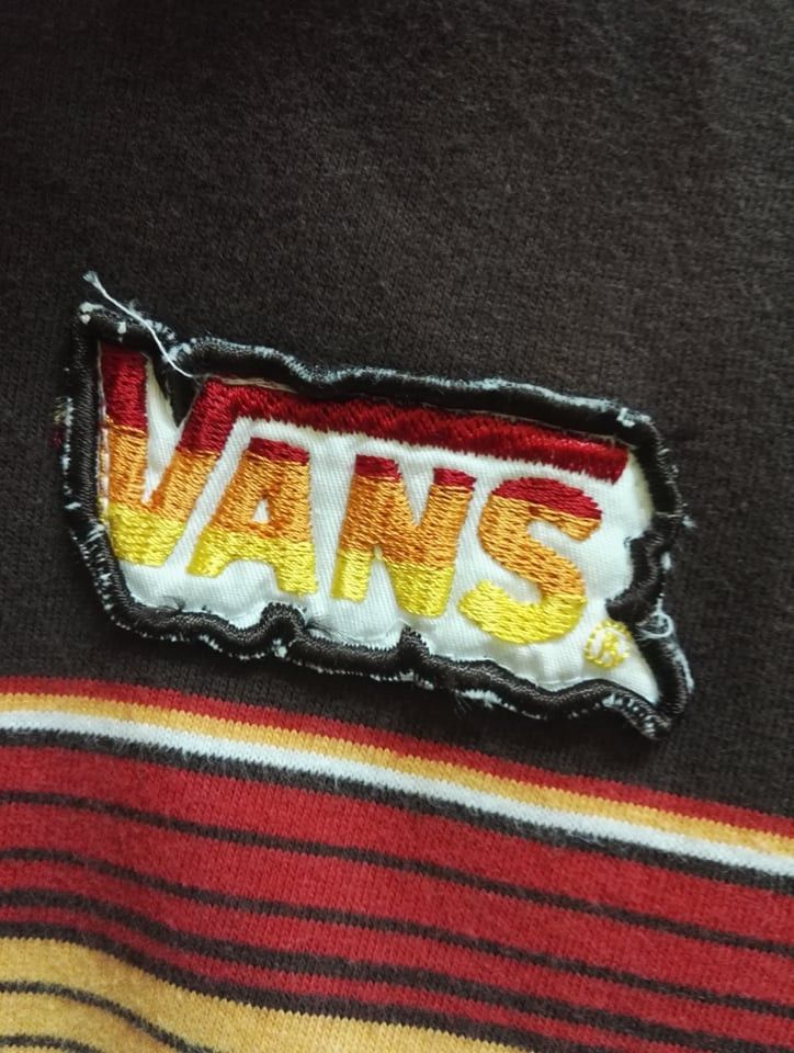 Vans × Vintage Rare🔥 Vans Shirt Rainbow Design Medium Saiz (code 17) Size US M / EU 48-50 / 2 - 3 Thumbnail
